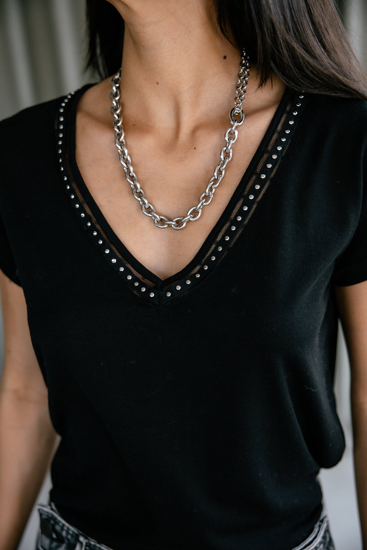 

T-shirt col V Femme Taile Studs black | Freeman T. Porter