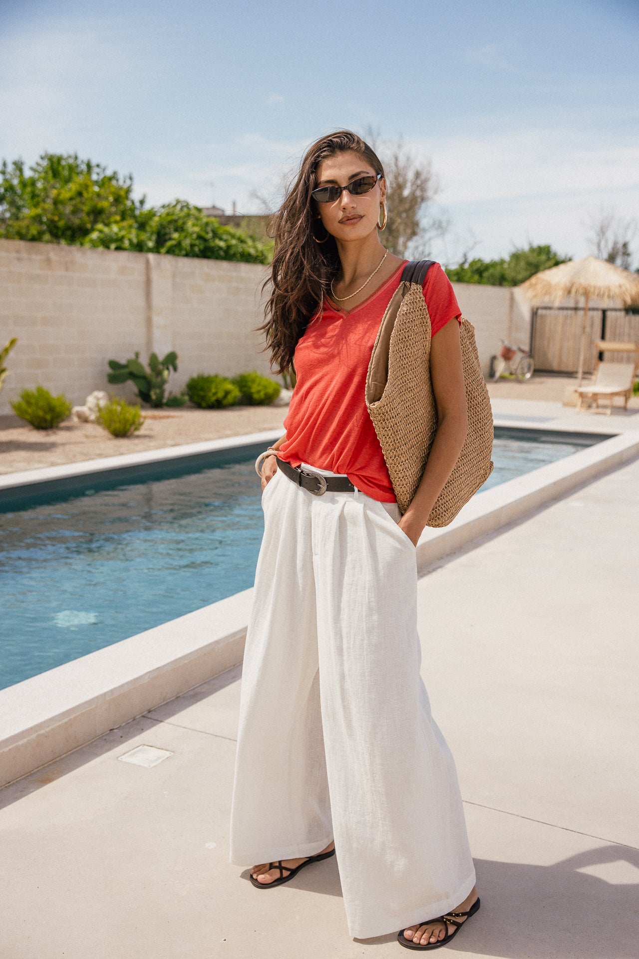 
              

T-shirt manches courtes col V Femme Taile Ribbon cayenne | Freeman T. Porter
            