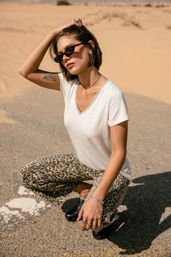 

Camiseta cuello de pico Mujer Taile Ribbon silver | Freeman T. Porter