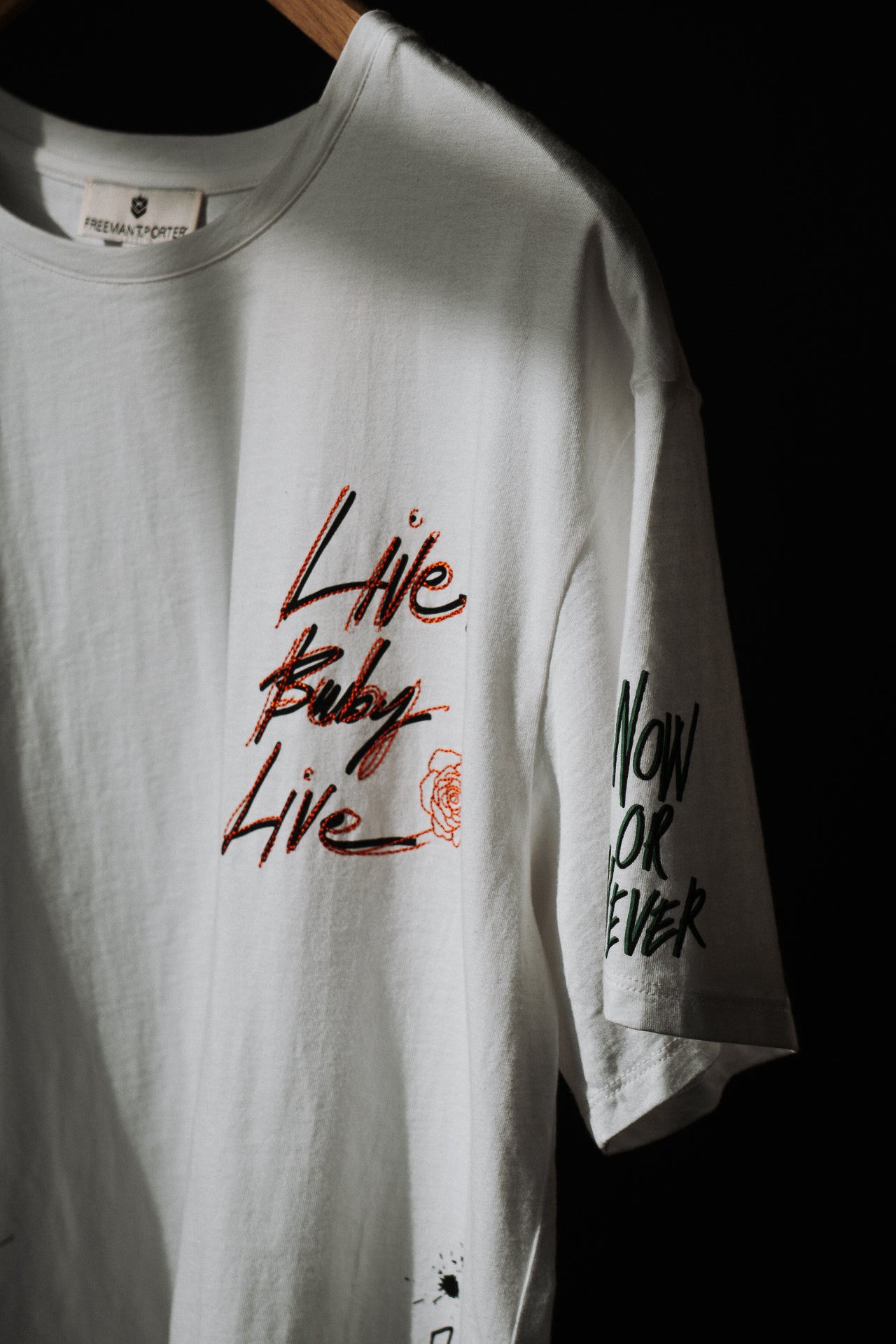 

Printed T-shirt Woman Trade Graf white | Freeman T. Porter