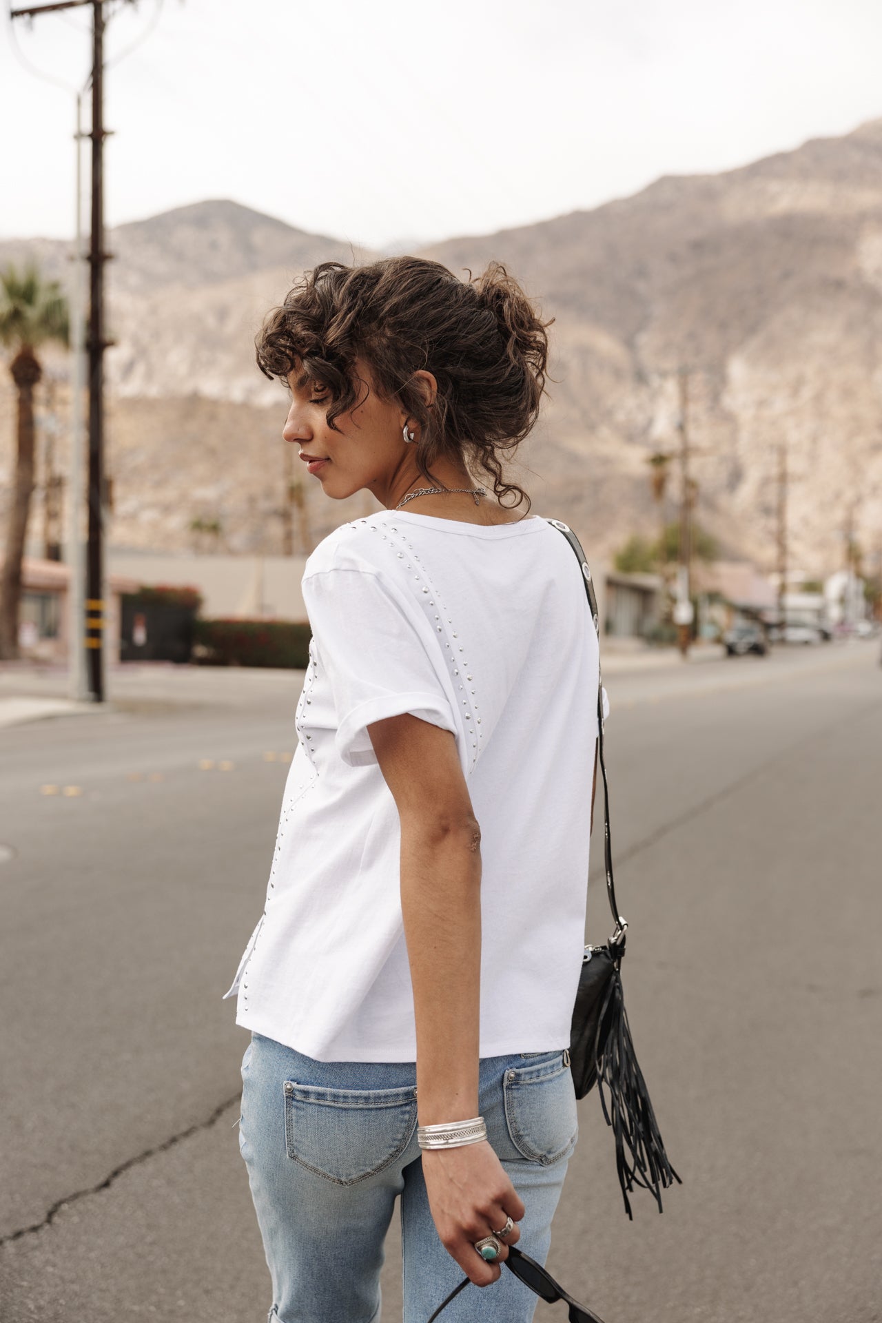 

Studded V-neck T-shirt Woman Tribeta white | Freeman T. Porter