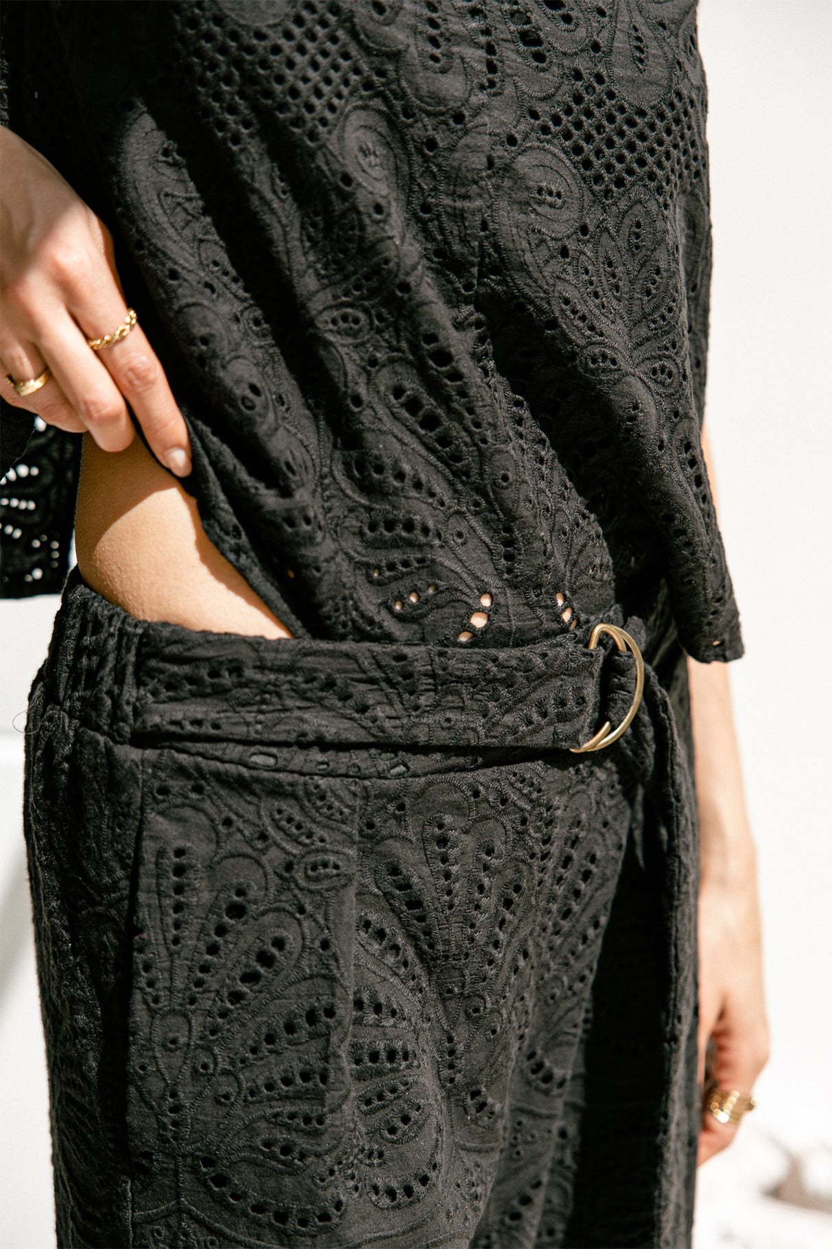 

Combinaison broderie anglaise Femme Carmane Lace black | Freeman T. Porter