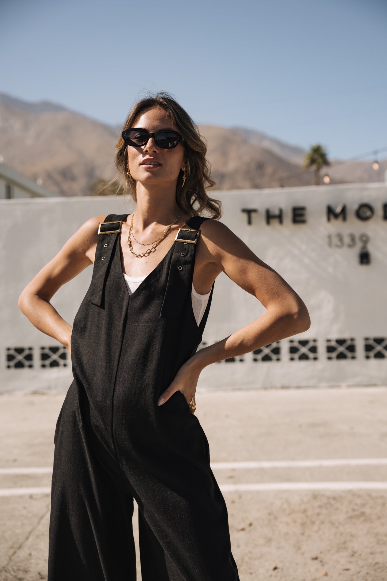 

Mono de lino holgado Mujer Mariam black | Freeman T. Porter