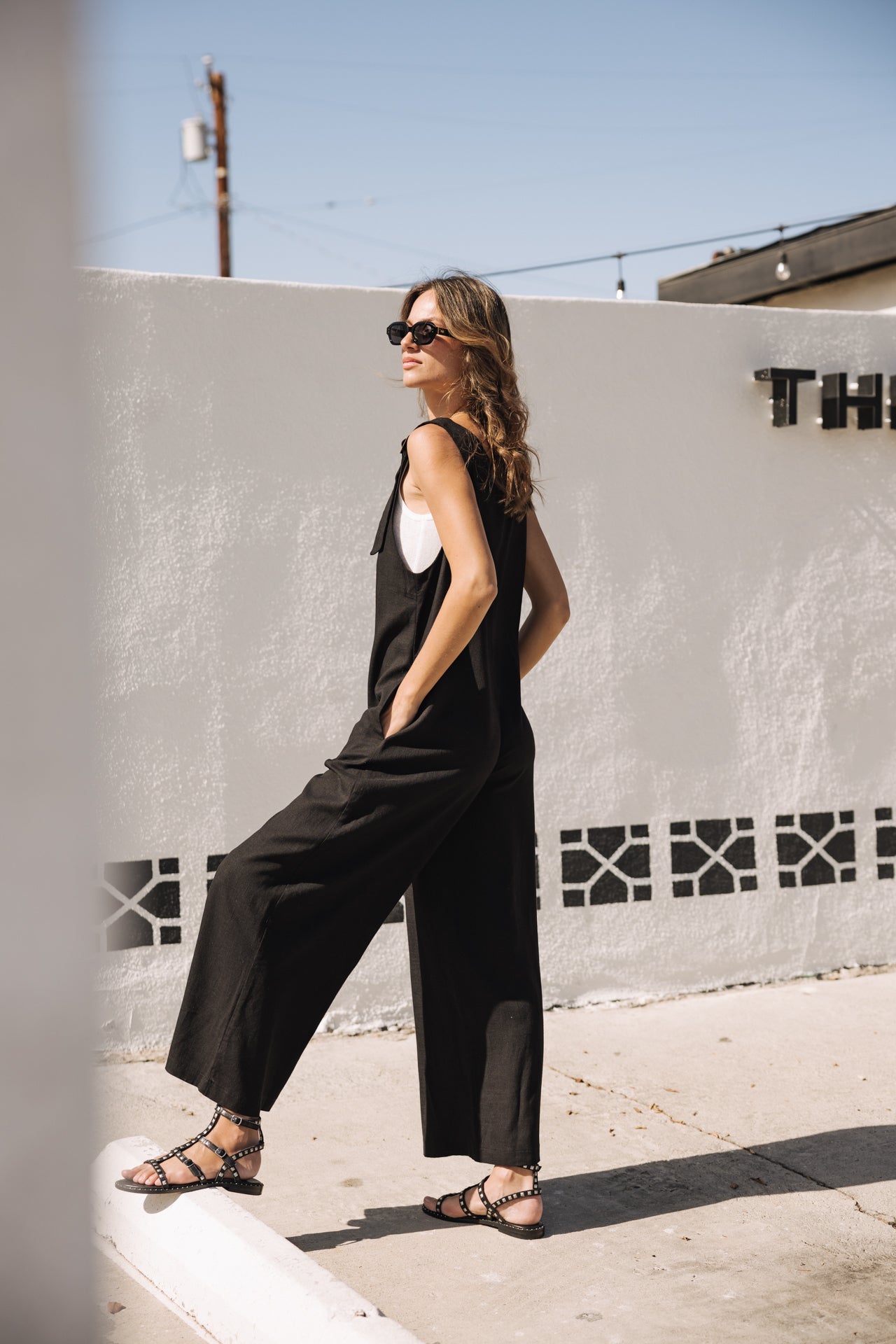 

Mono de lino holgado Mujer Mariam black | Freeman T. Porter