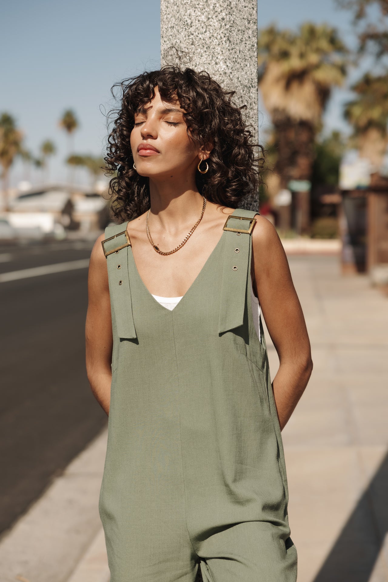 

Loose linen overalls Woman Mariam deep lichen green | Freeman T. Porter