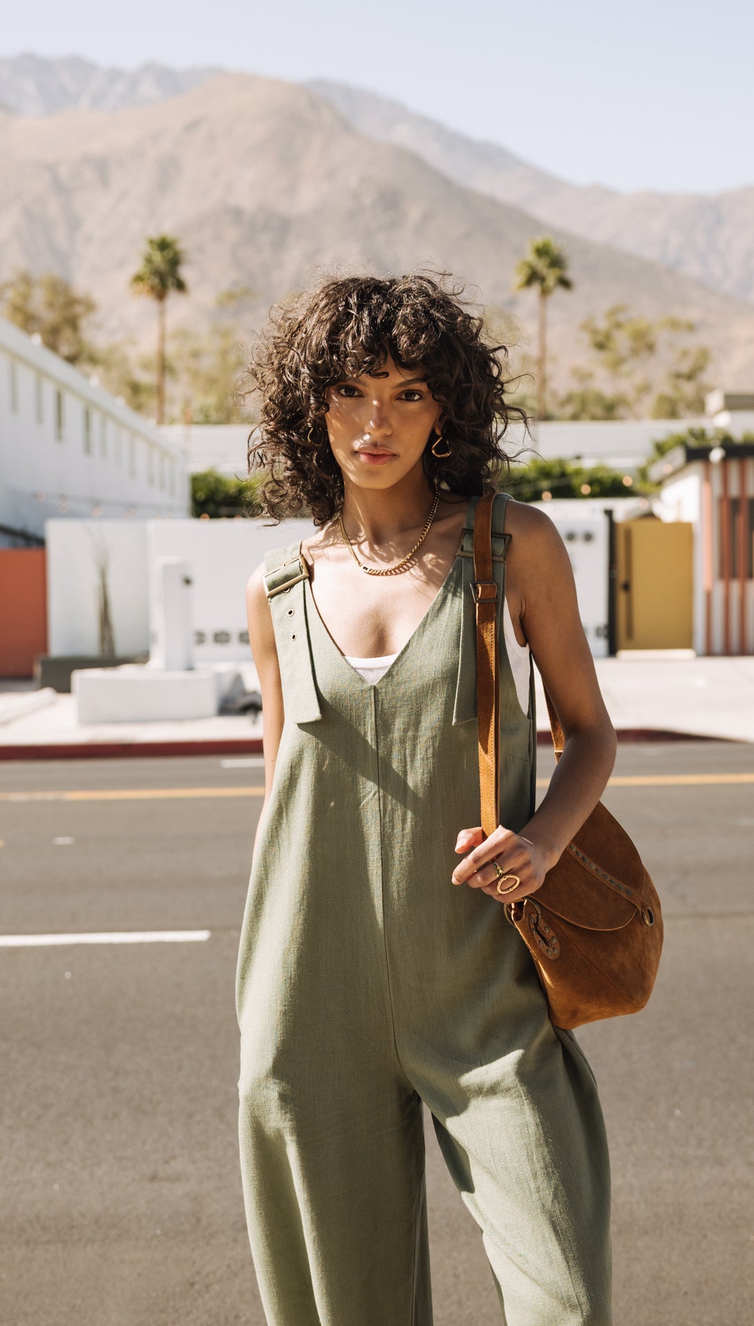 

Loose linen overalls Woman Mariam deep lichen green | Freeman T. Porter