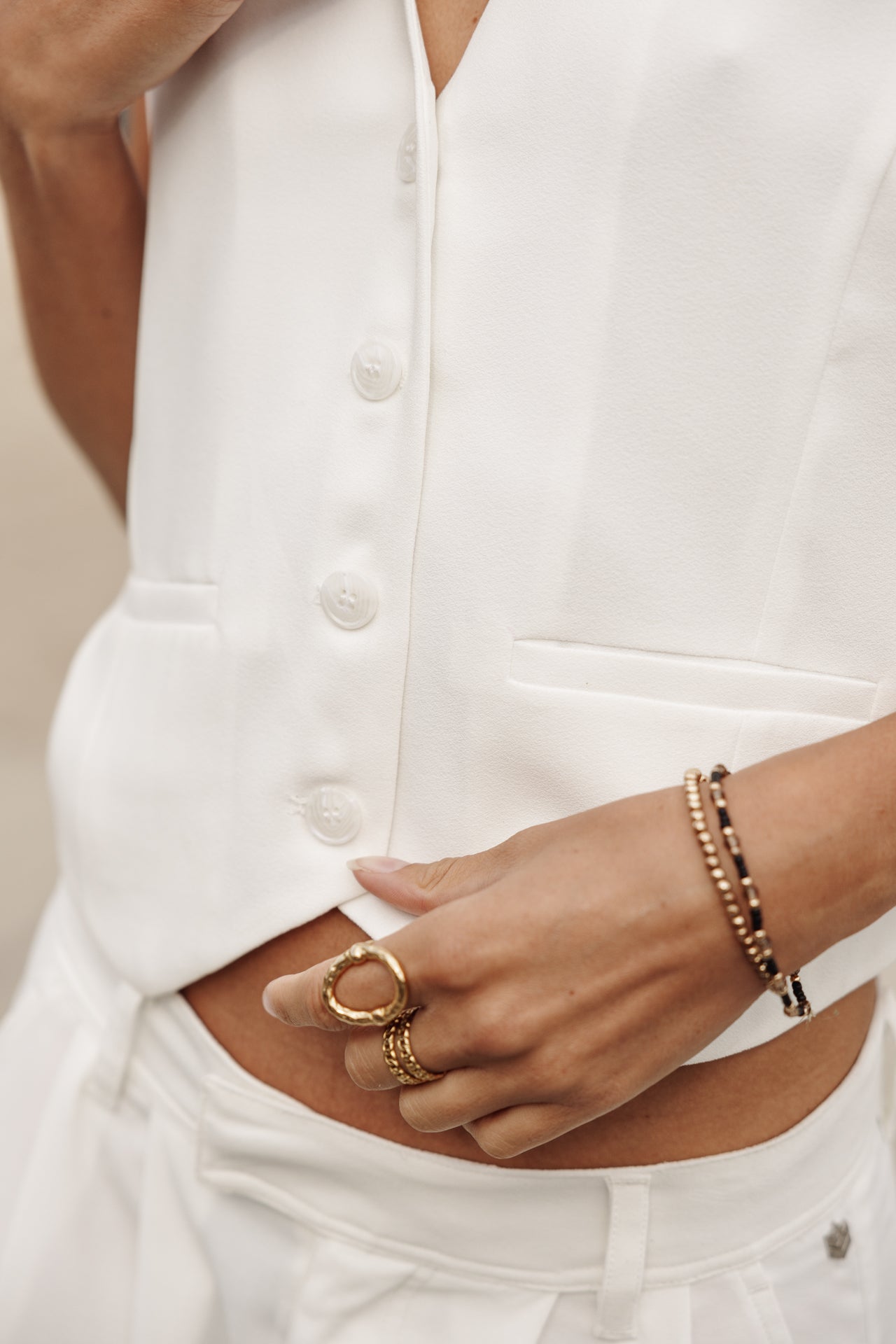 

Anzugweste Frau Sofia Toscana off white | Freeman T. Porter