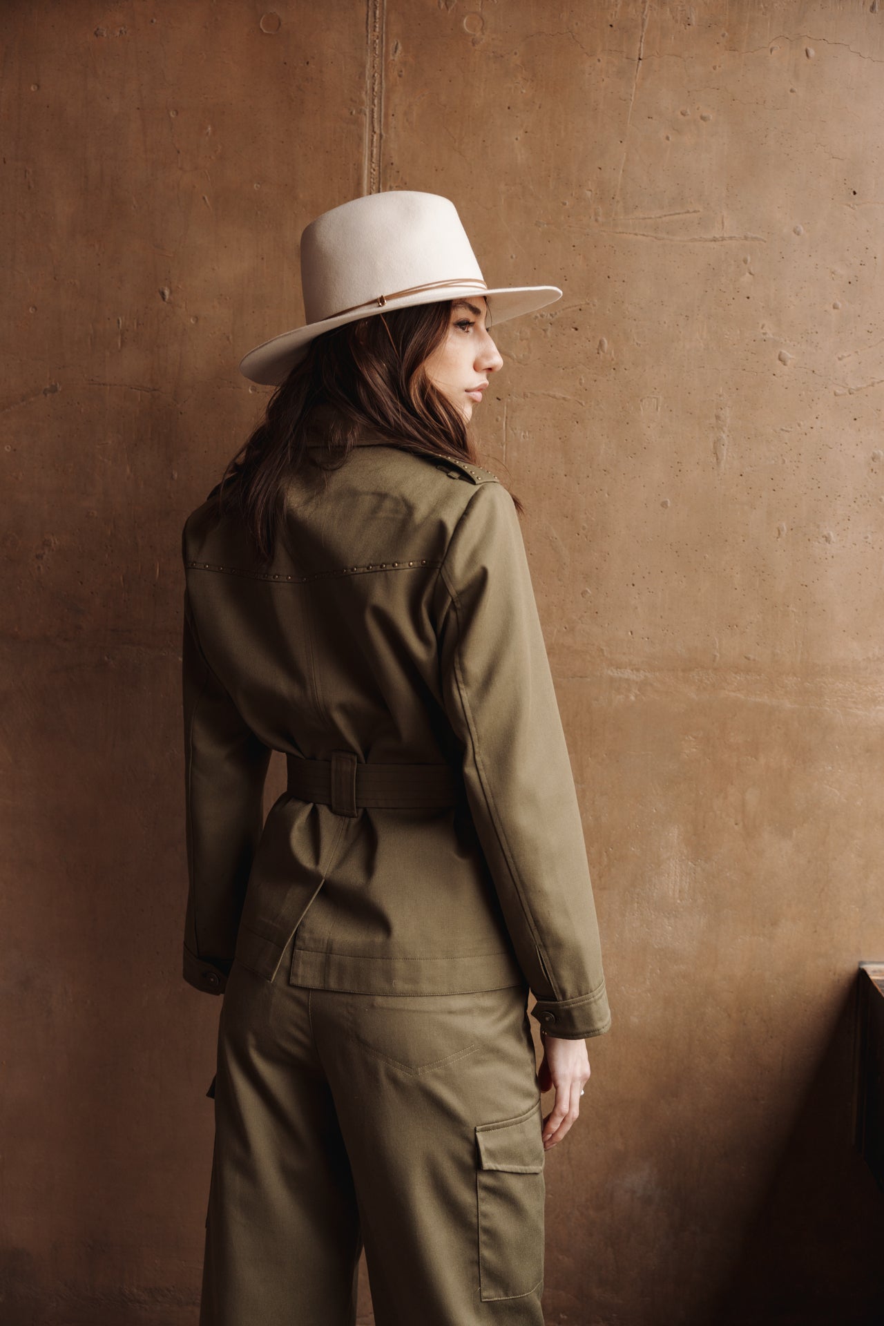 

Saharienne ceinturée Femme Verane dark olive | Freeman T. Porter