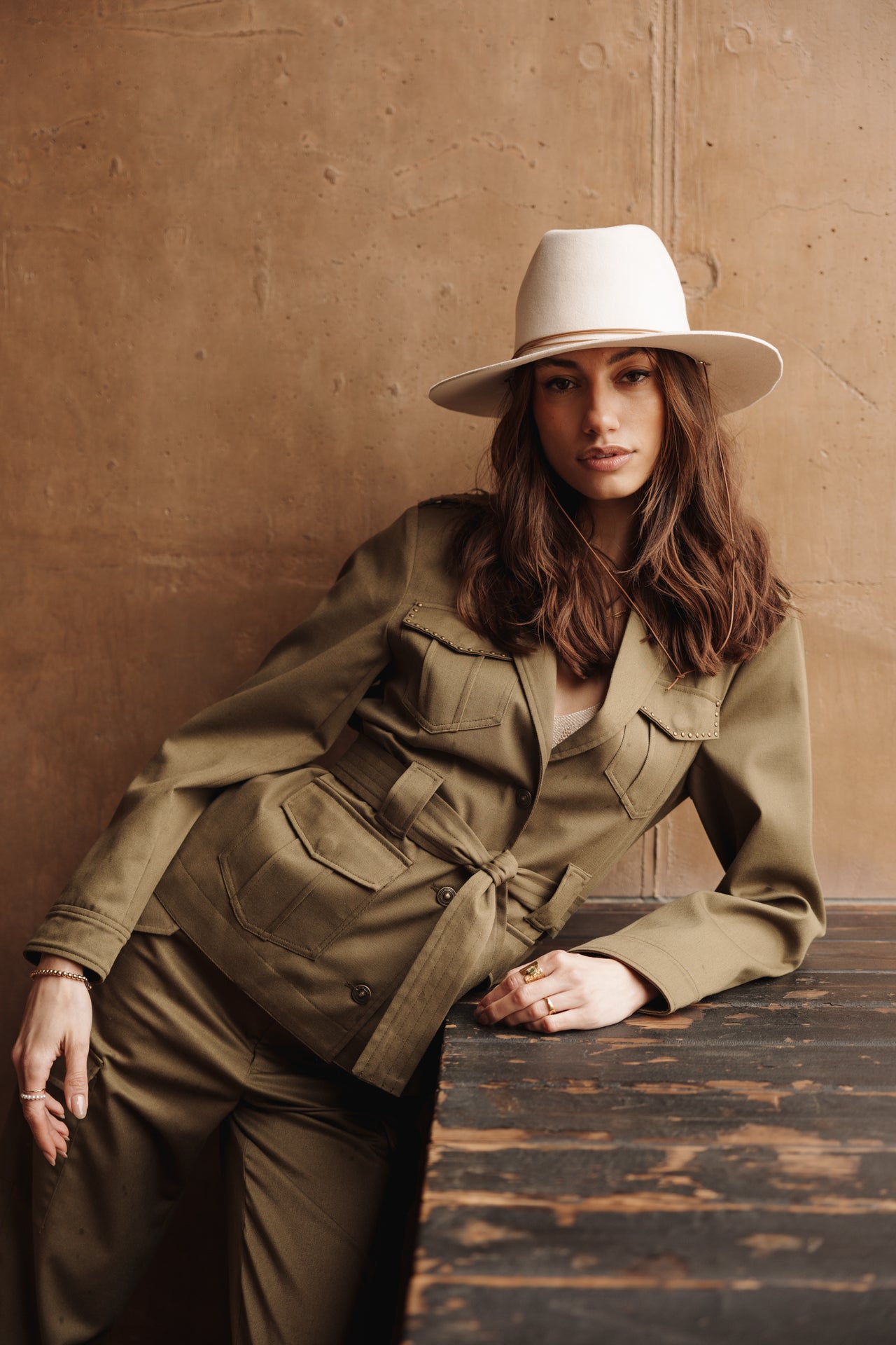 

Saharienne ceinturée Femme Verane dark olive | Freeman T. Porter