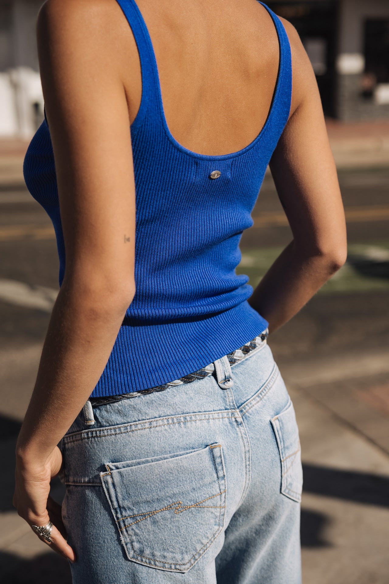 

Camiseta de tirantes con cuello en V Mujer Doriana Rib dazzling blue | Freeman T. Porter