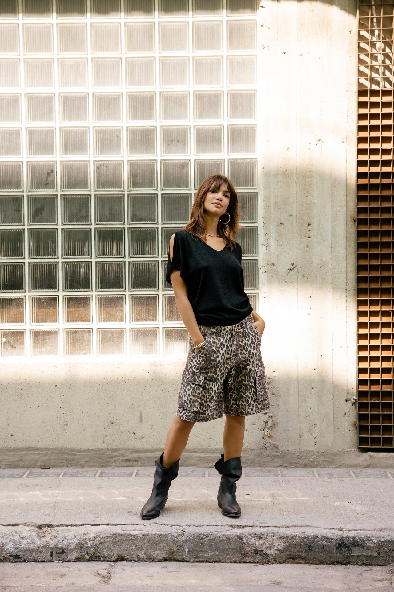 

T-Shirt mit schulterfreiem Design aus Lurex-Strick Damen Paige Lurex black | Freeman T. Porter