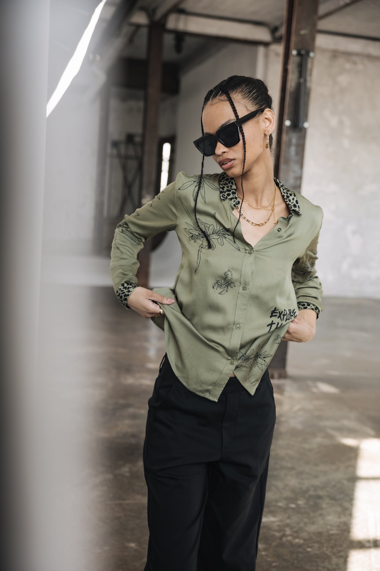 

Printed Shirt Woman Katy Sahara Trip deep lichen green | Freeman T. Porter