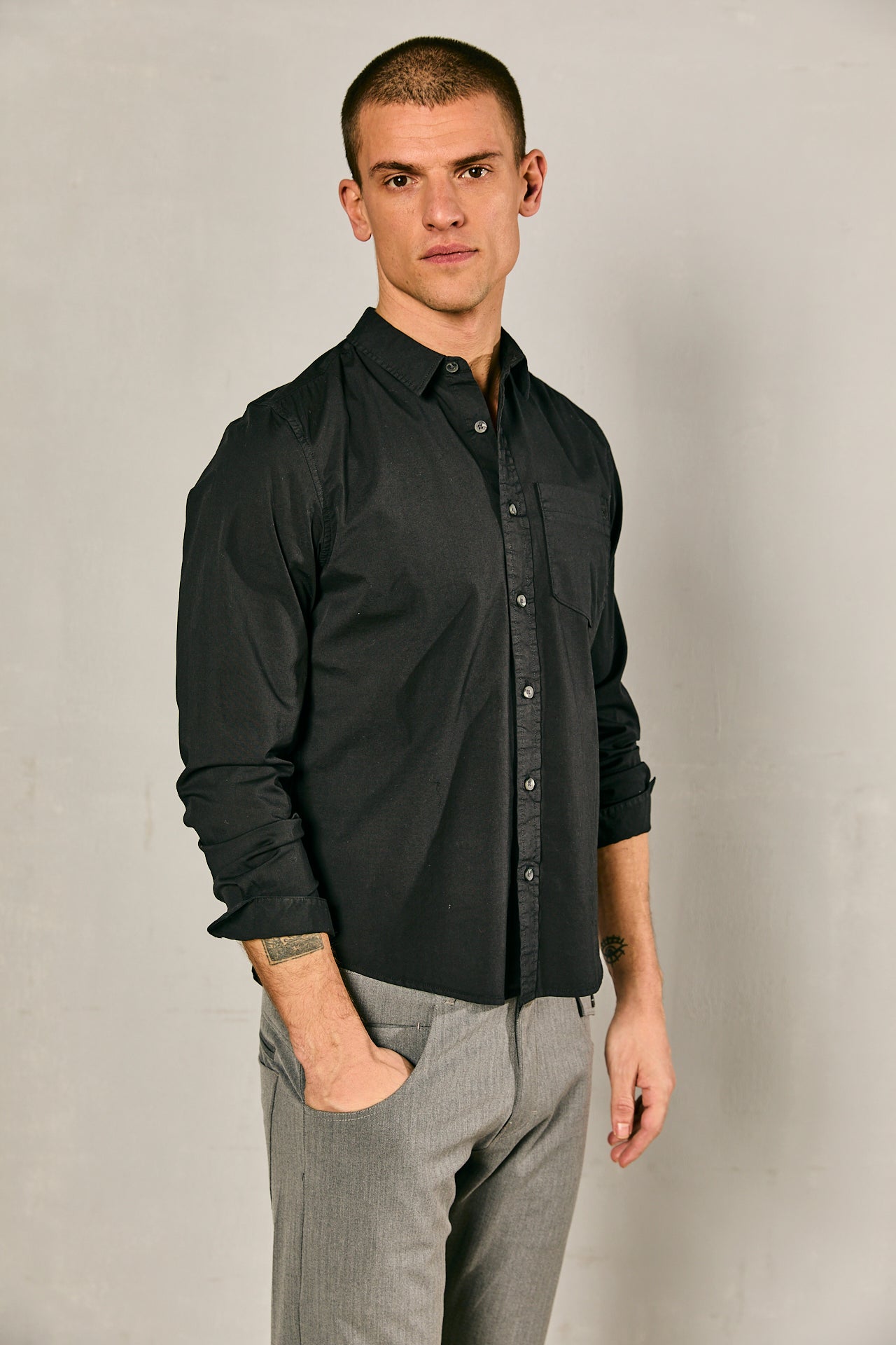 

Camisa correcta Hombres Jeremiah Pop Stretch black | Freeman T. Porter