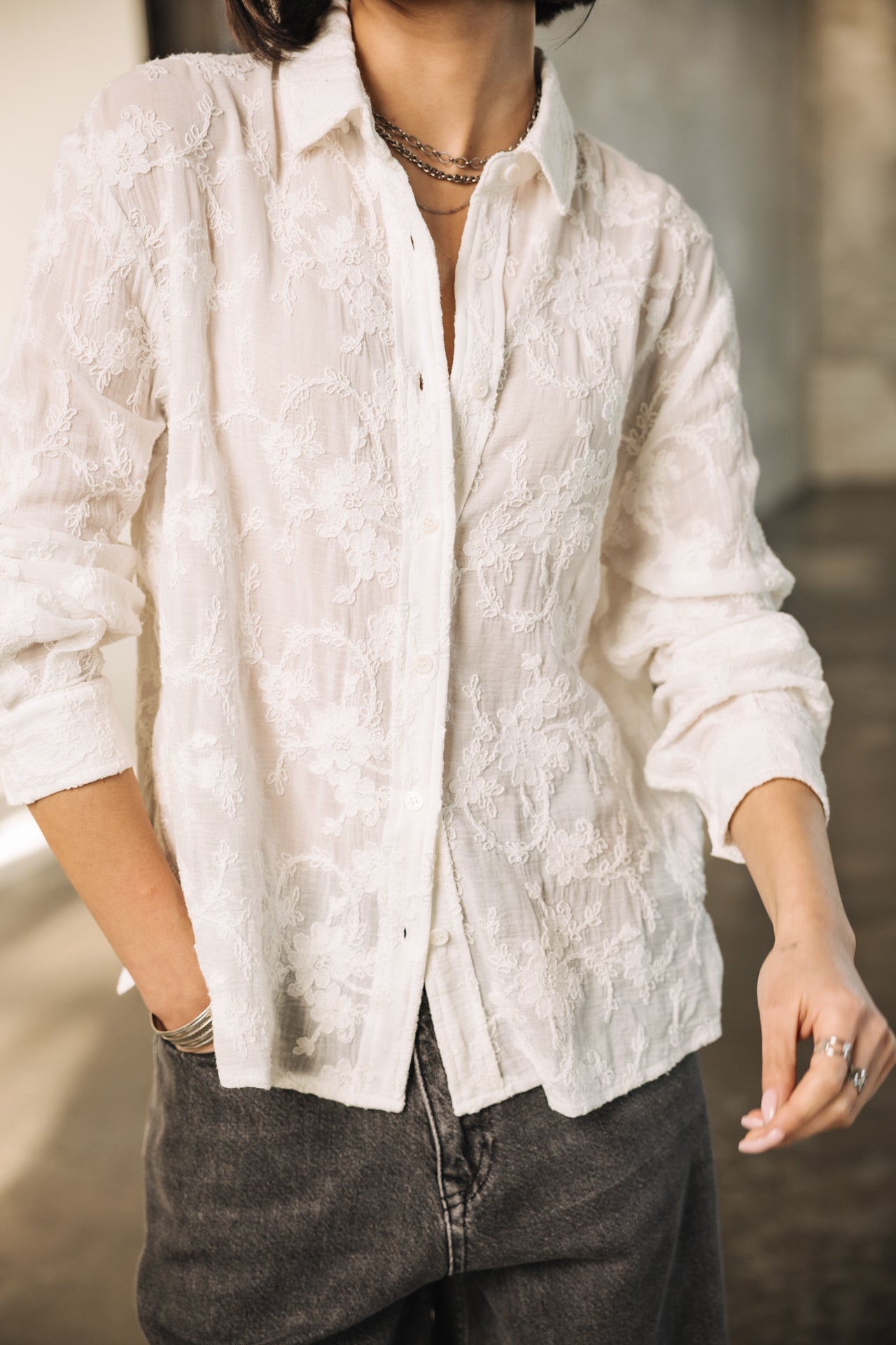 

Besticktes Hemd Frau Tickya Embroidery white | Freeman T. Porter