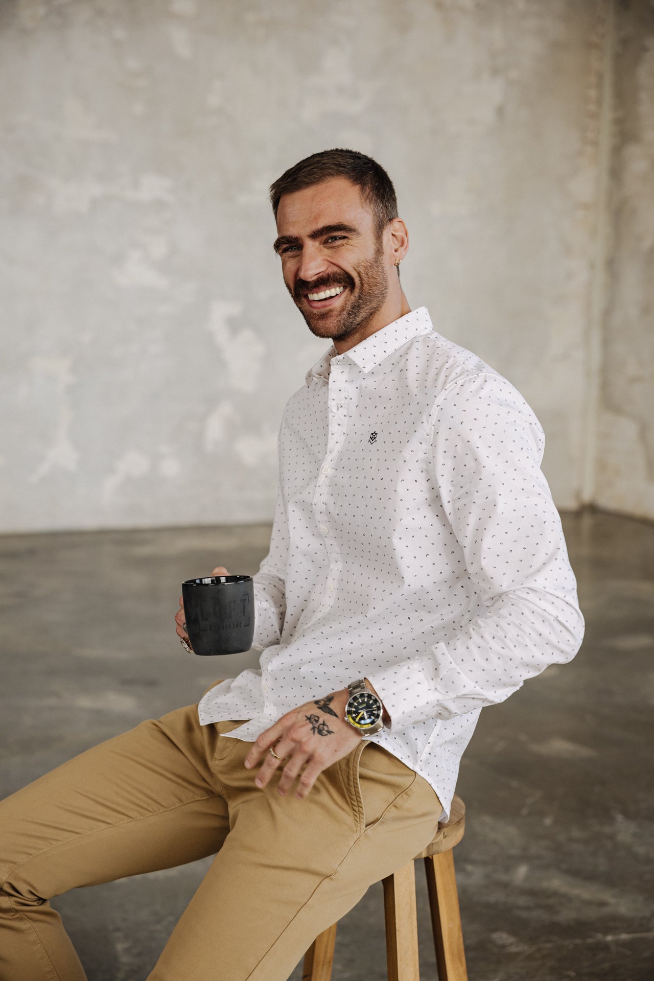 

Eng anliegendes Hemd Mann Yoris Pequenio off white | Freeman T. Porter