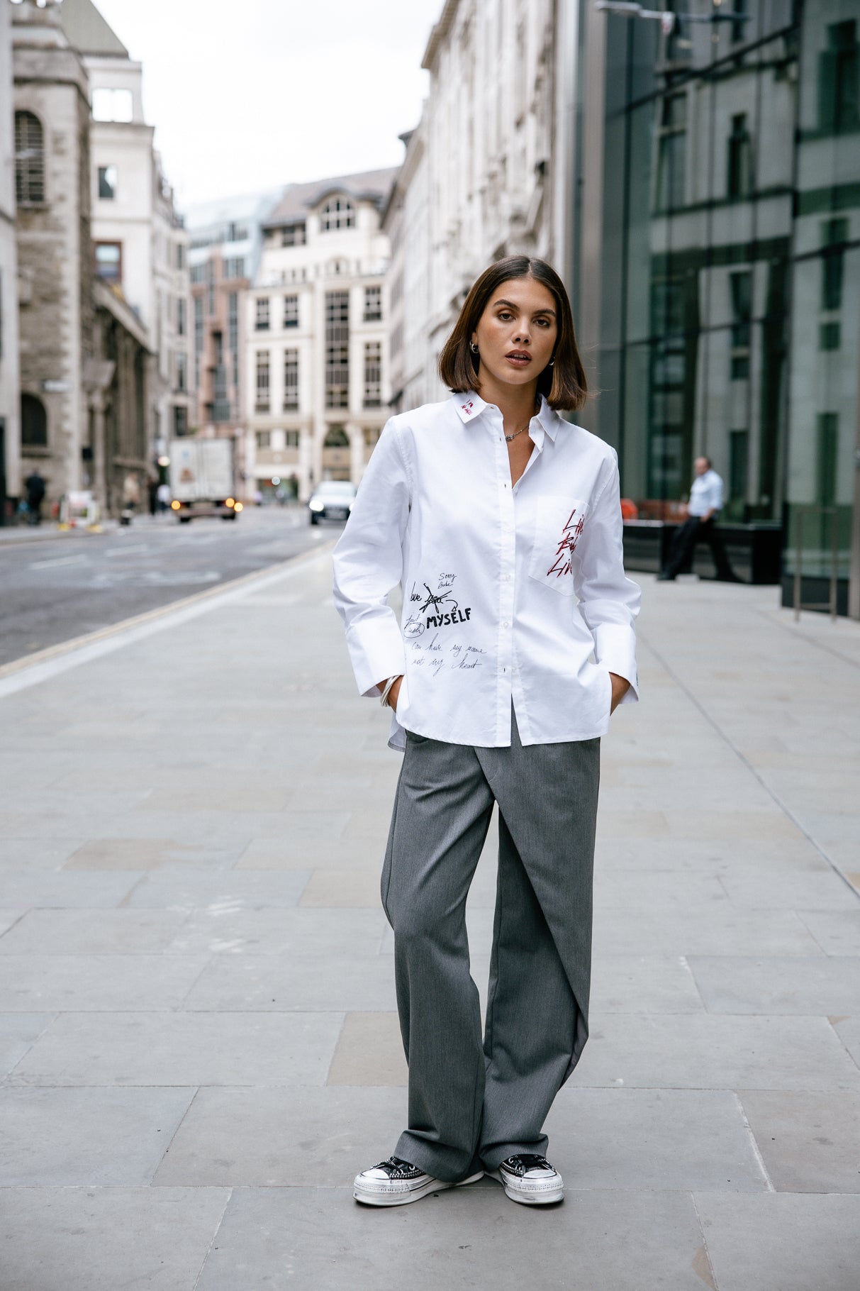 

Camisa bordada Mujer Chestine Boyfriend Graf snow white | Freeman T. Porter