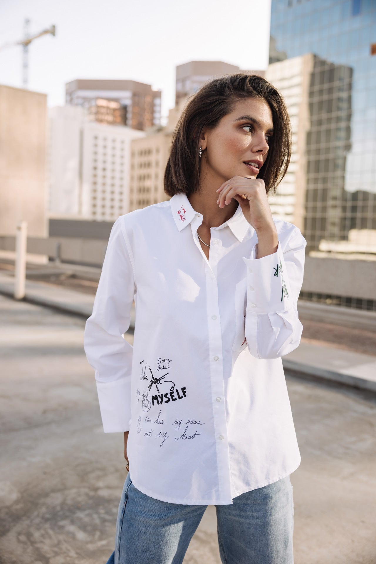 

Chemise brodée Femme Chestine Boyfriend Graf snow white | Freeman T. Porter
