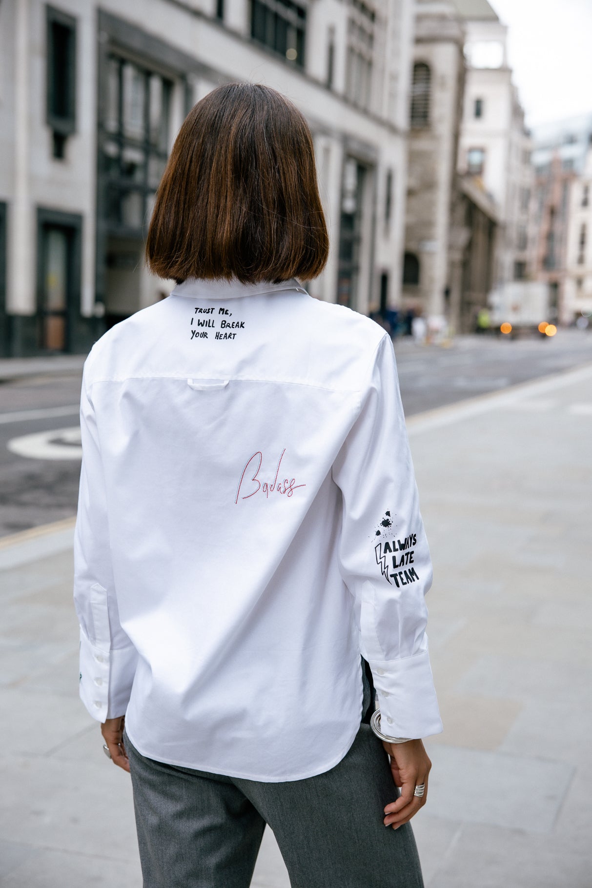 

Camisa bordada Mujer Chestine Boyfriend Graf snow white | Freeman T. Porter