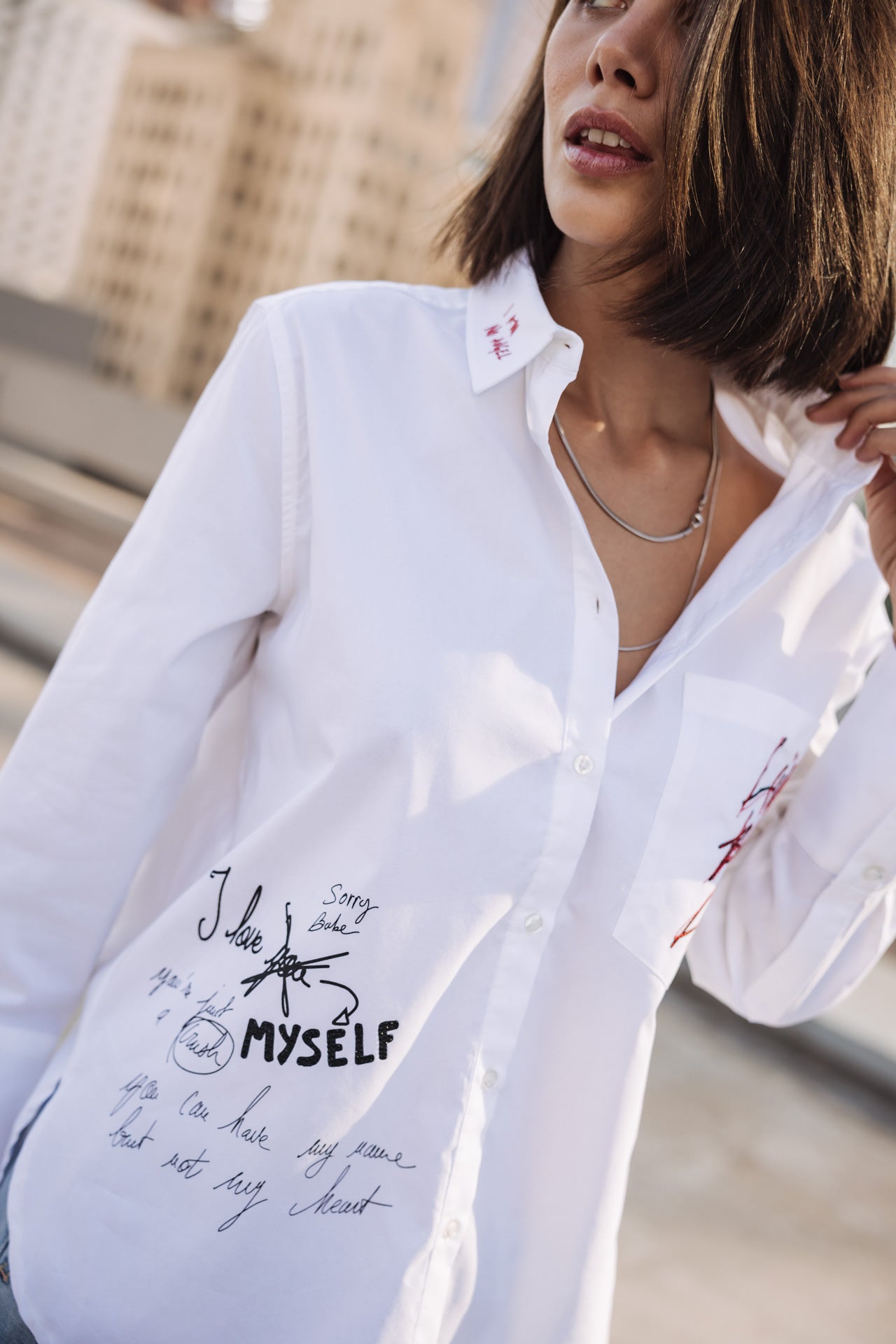 

Chemise brodée Femme Chestine Boyfriend Graf snow white | Freeman T. Porter