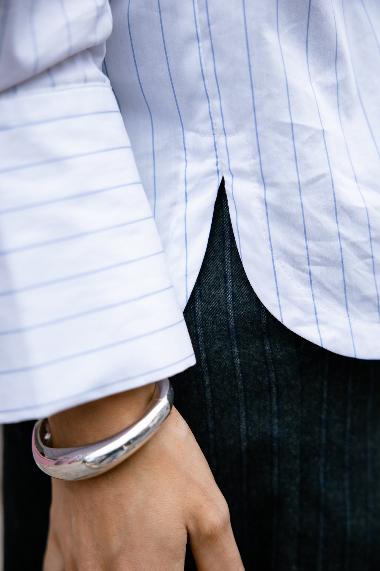 

Camisa a rayas y bordada Mujer Chestine Boyfriend white | Freeman T. Porter