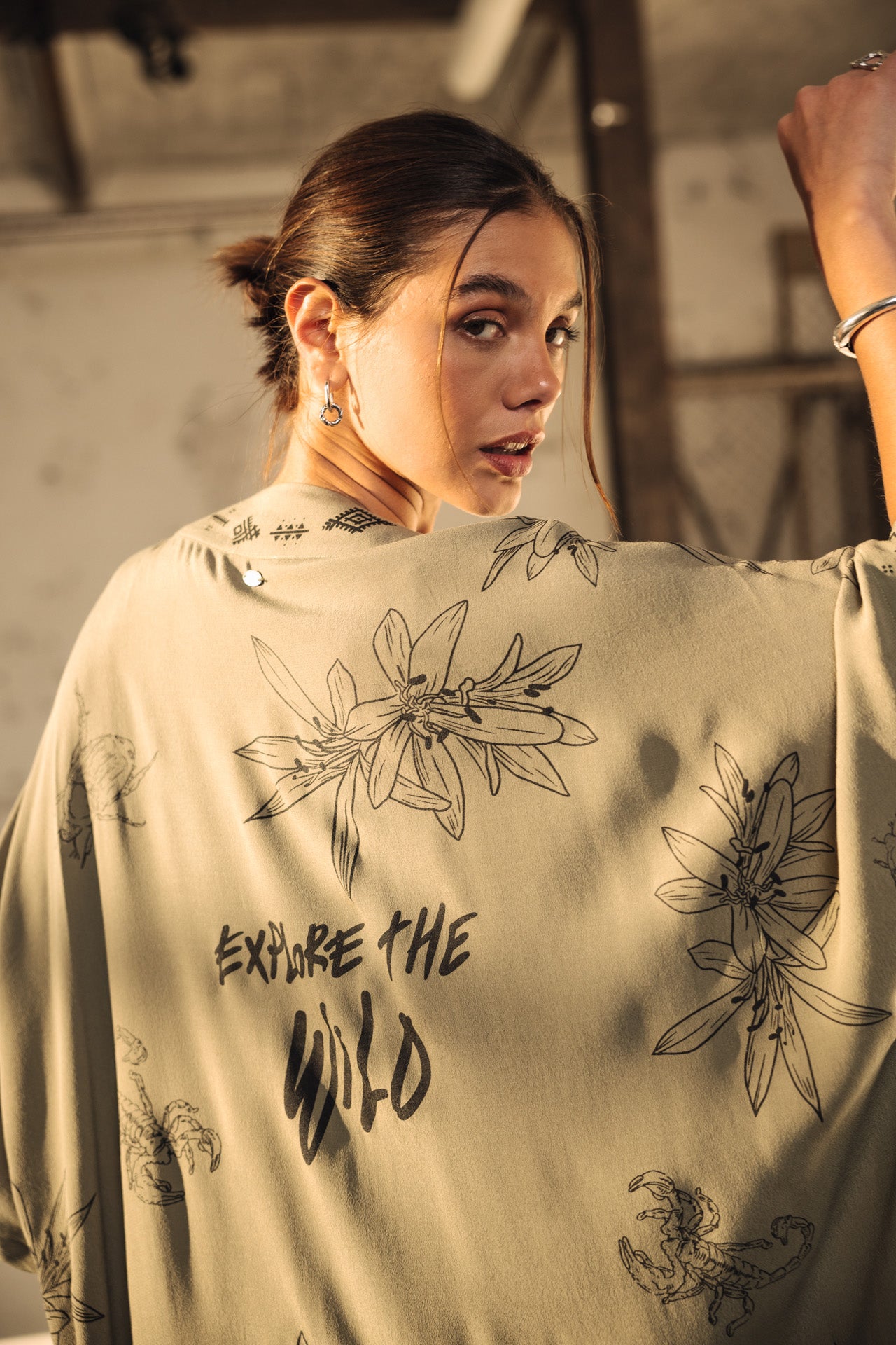 

Kimono estampado Mujer Kanna Sahara Trip deep lichen green | Freeman T. Porter