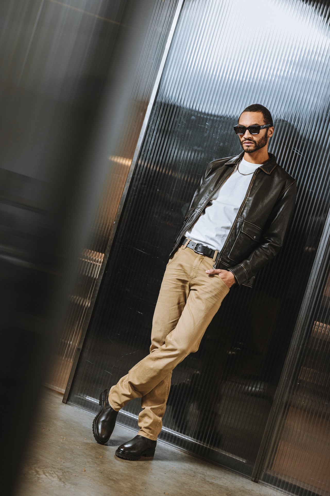 

Straight fit T-shirt Men Chuck River bright white | Freeman T. Porter