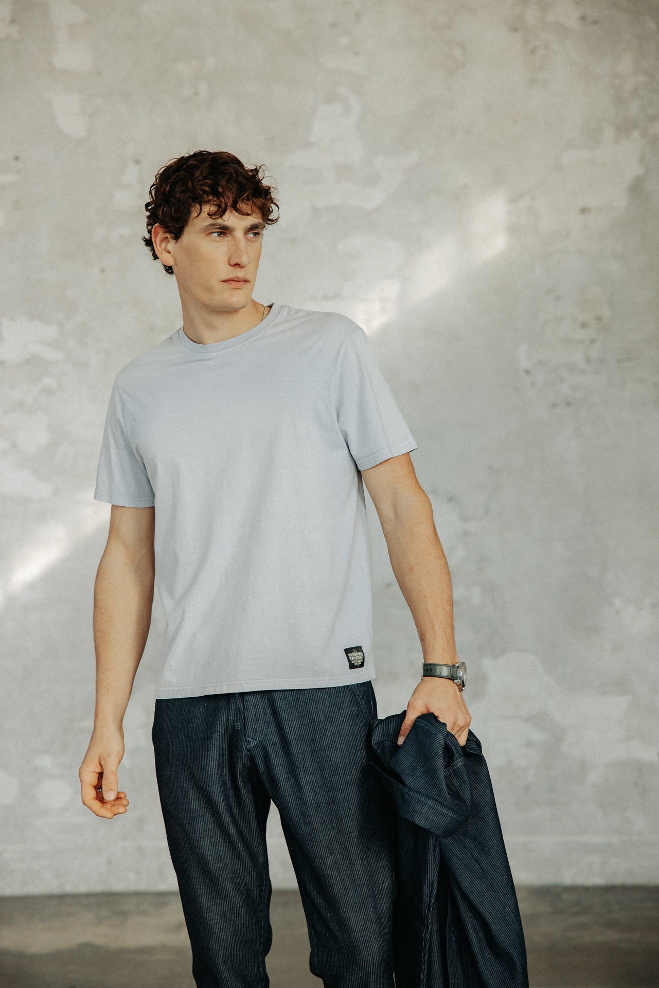   
            

Straight fit T-Shirt Men Chuck River xenon blue | Freeman T. Porter
          
