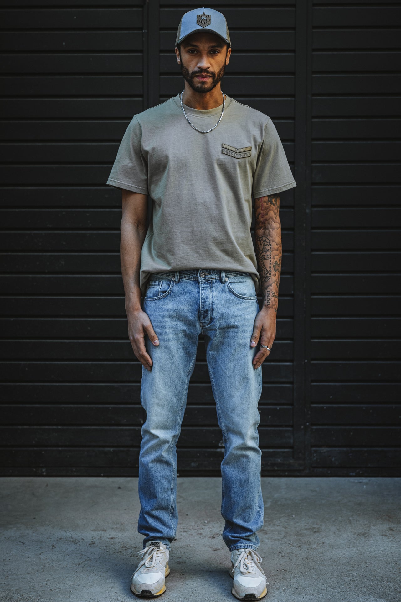 

Straight T-Shirt Men Chuck Sergeant tea | Freeman T. Porter