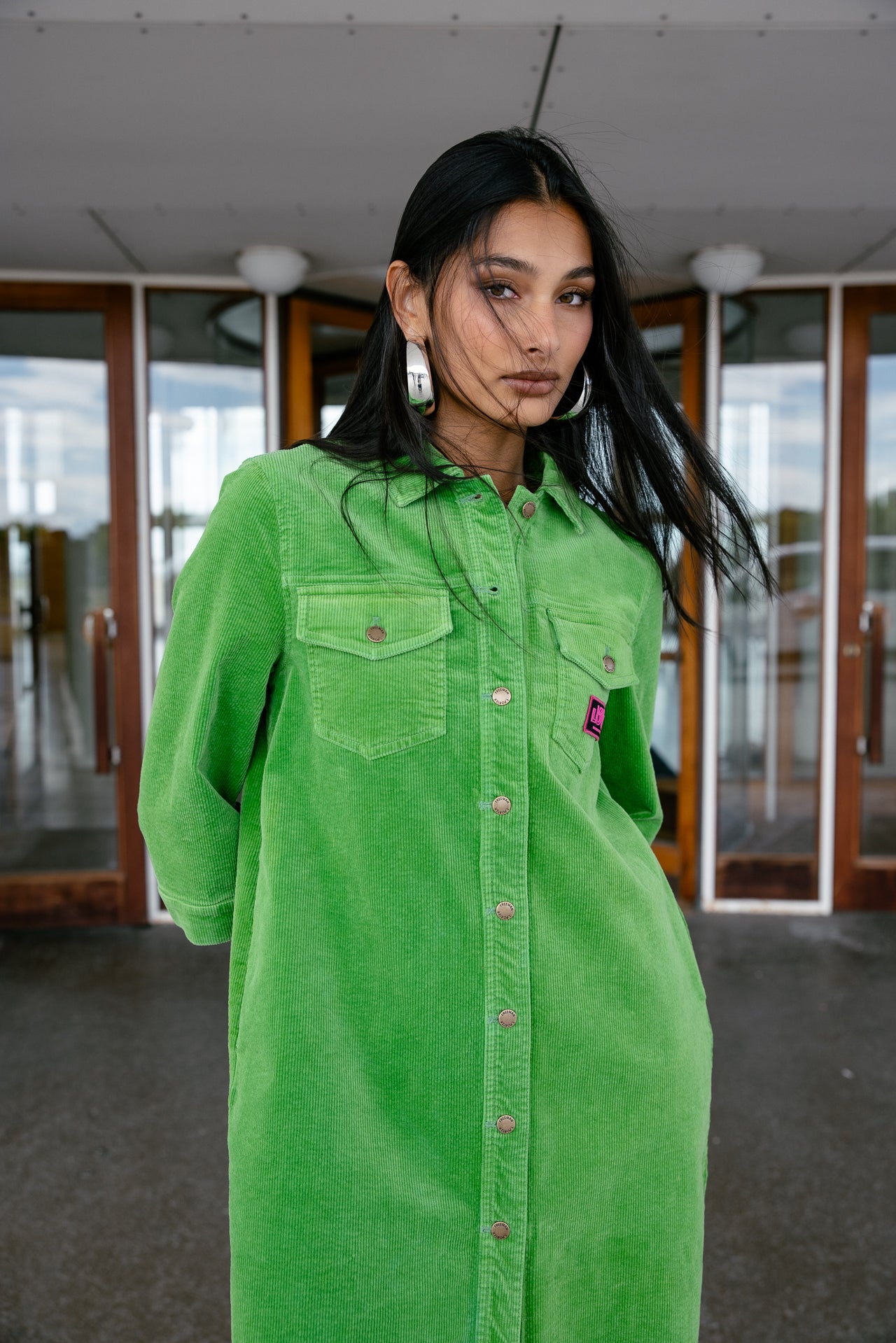 

Samt-Hemdblusenkleid Damen Rolly Velvet online lime | Freeman T. Porter