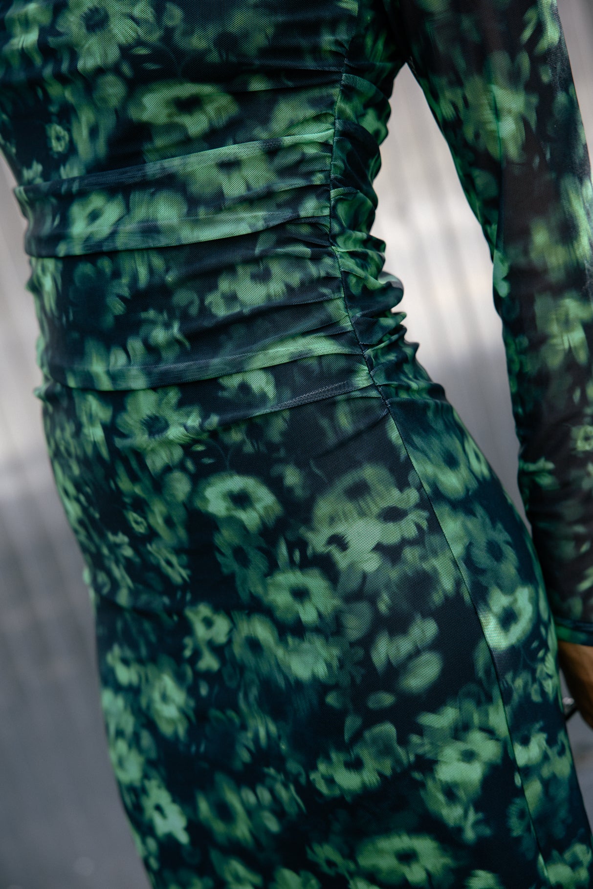 

Robe avec jeux de transparence Femme Rasmina Greenery original | Freeman T. Porter