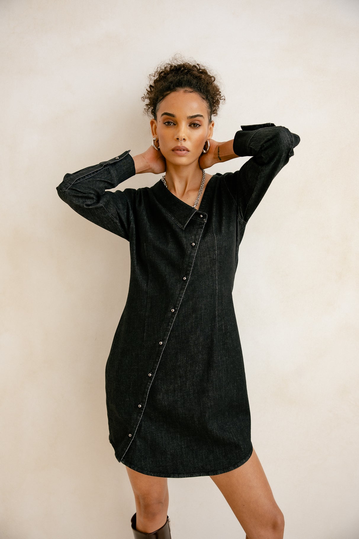   
            

Robe à ouverture asymétrique Femme Naelle Denim toronto | Freeman T. Porter
          