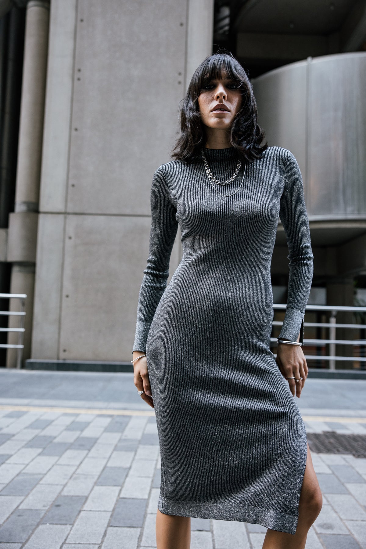   
            

Robe longue avec lurex Femme Toriane carbone | Freeman T. Porter
          