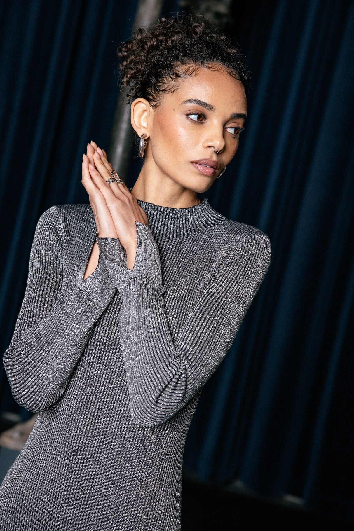 

Long Robel with lurex Women Toriane carbone | Freeman T. Porter