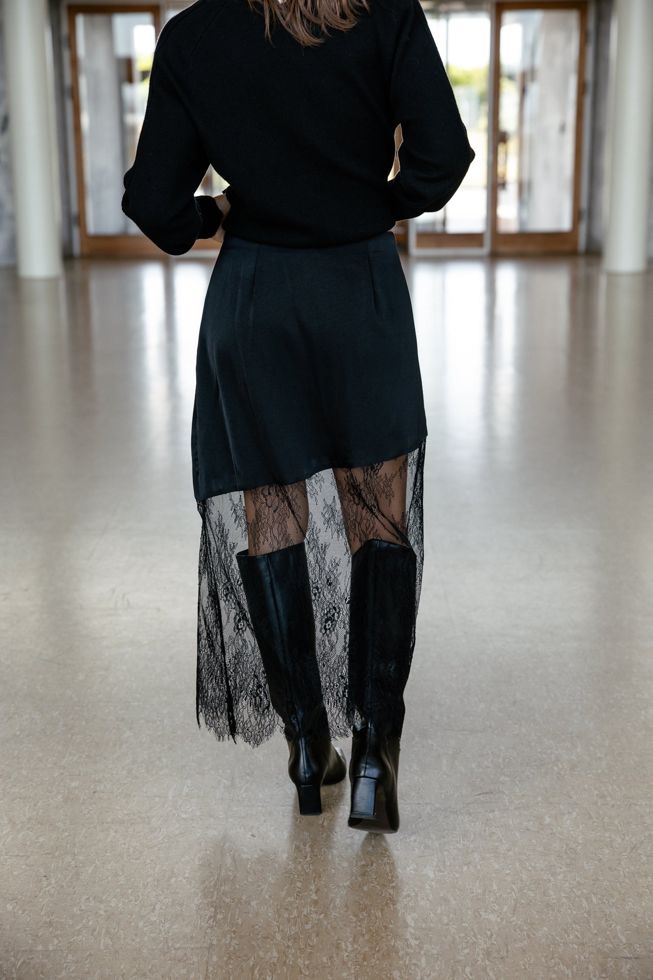 

Satin- und Spitzenrock Damen Jarra black | Freeman T. Porter