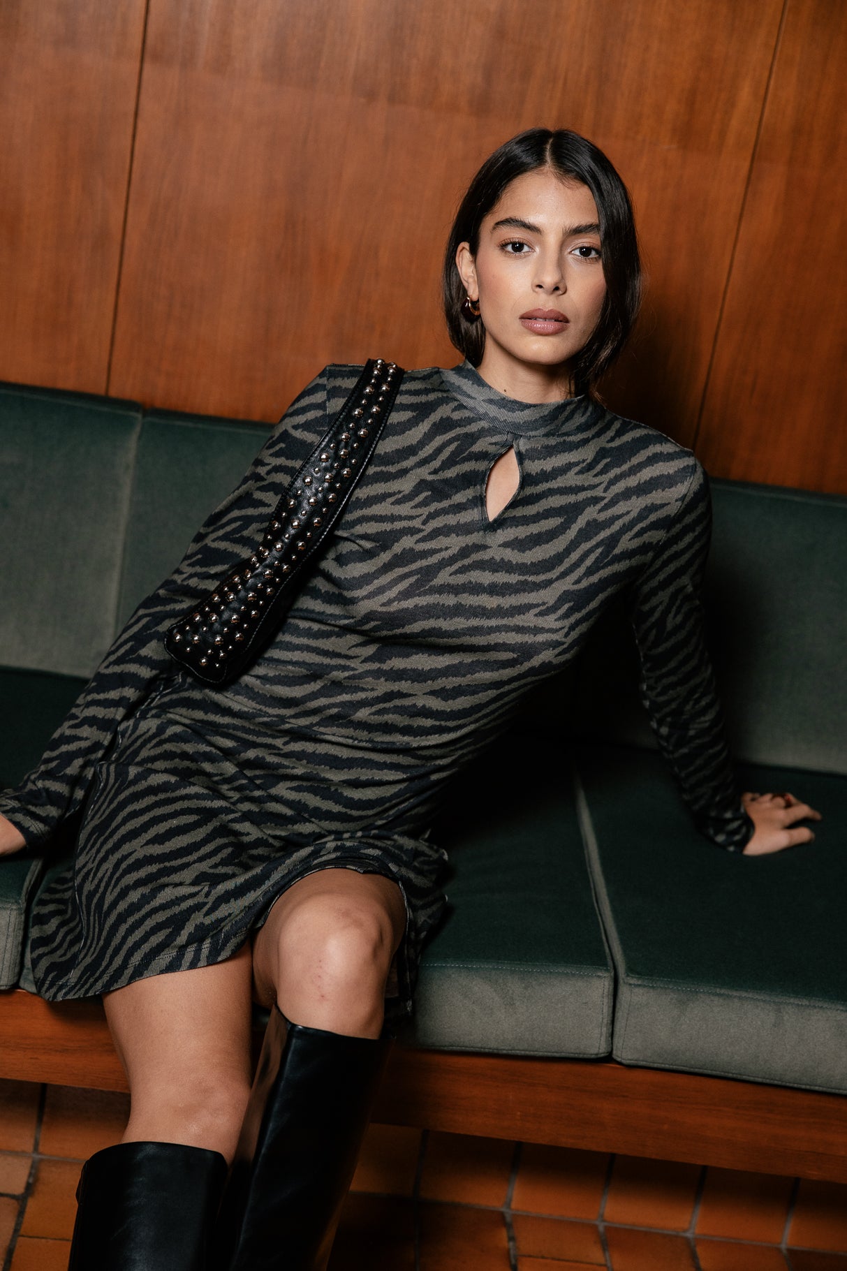   
            

Robe T-shirt imprimée Femme Titi Zebra Shades khaki print | Freeman T. Porter
          