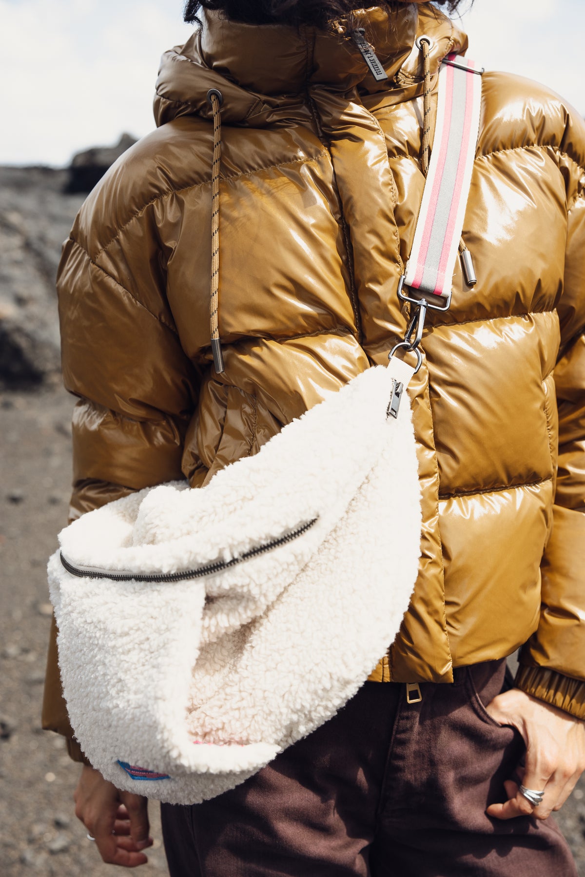 

Riñonera Mujer Bea Sherpa XL ecru | Freeman T. Porter