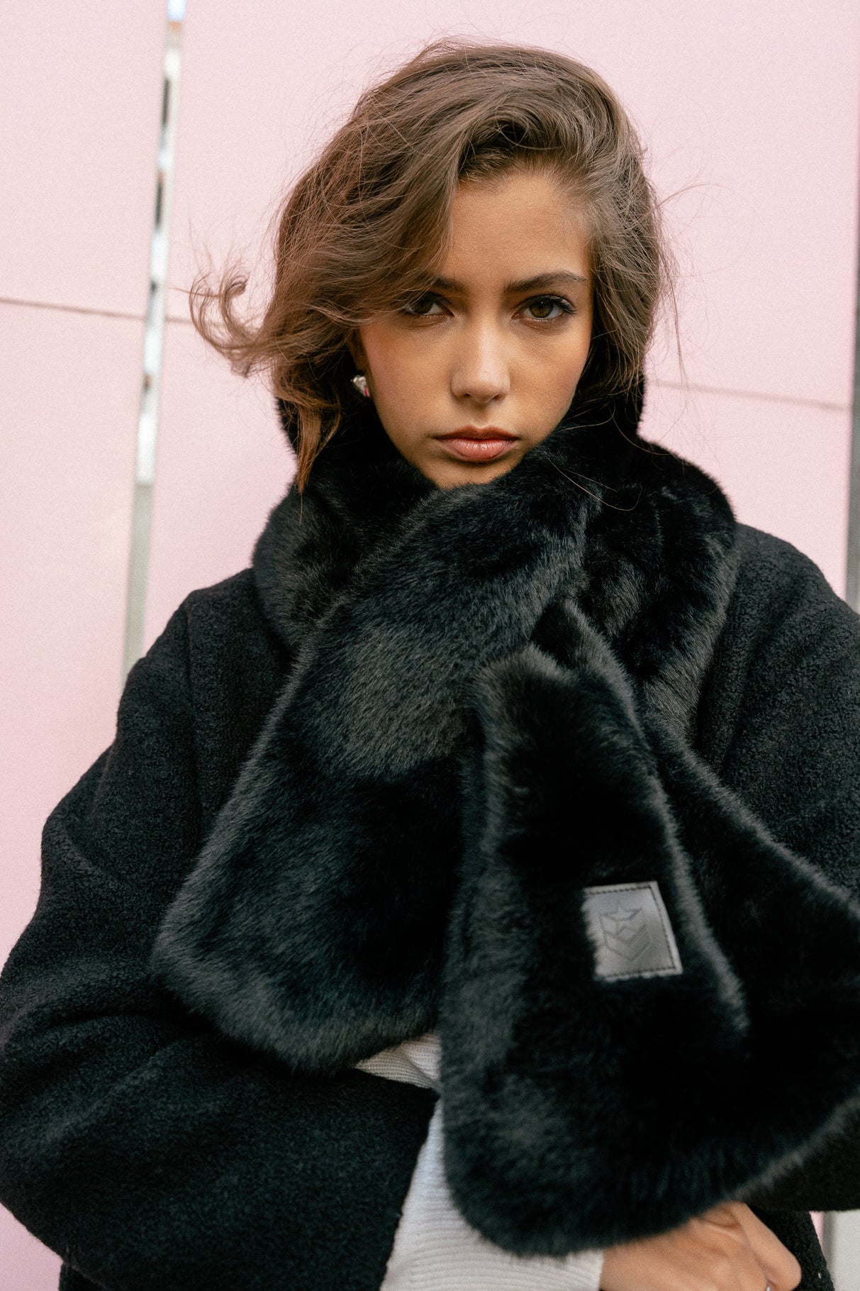 Faux fur scarf Livie Plain Fur, black | Freeman T. Porter