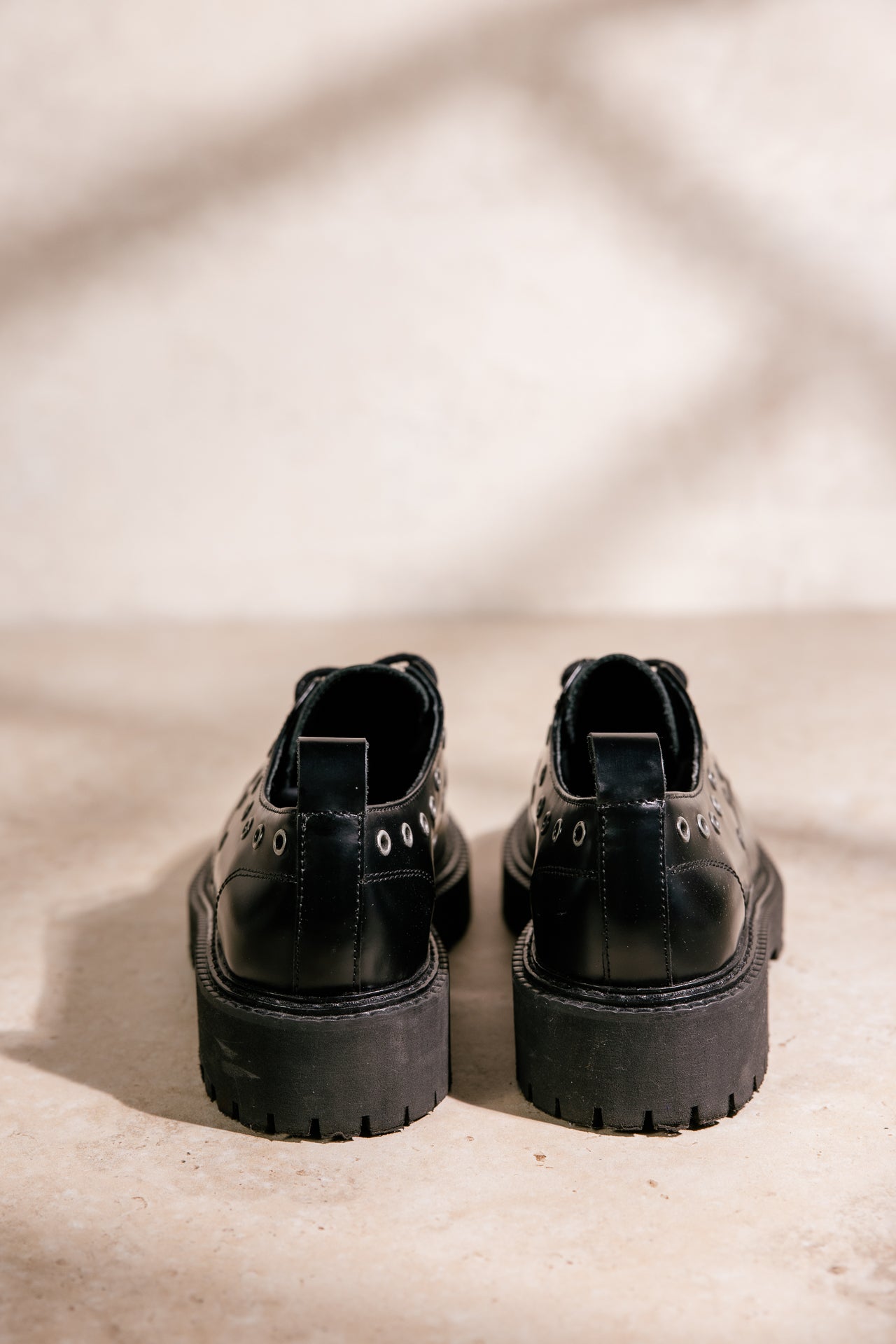 

Derby Women Pina Eyelet black | Freeman T. Porter