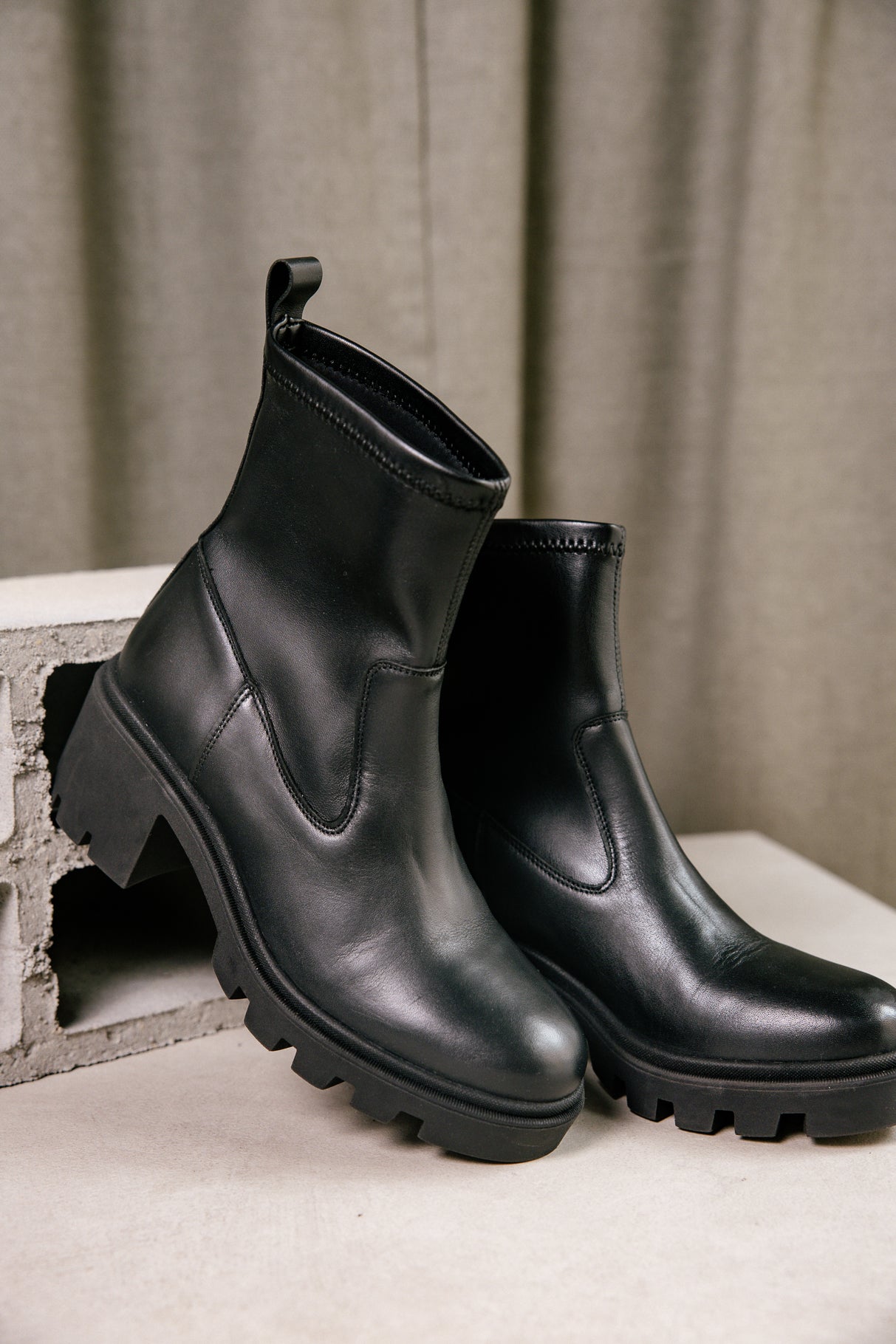 

Bottines Femme Riolina black | Freeman T. Porter