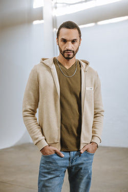 

Kapuzenpullover Herren Aspen Yutong beige | Freeman T. Porter