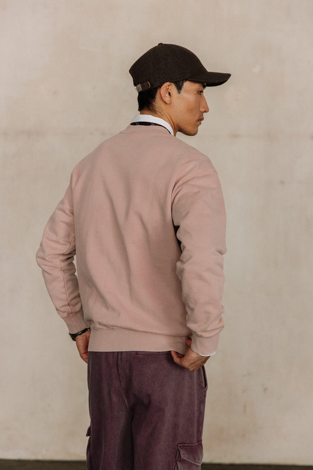 

Sweat relax Homme Enzo Tapes rose | Freeman T. Porter