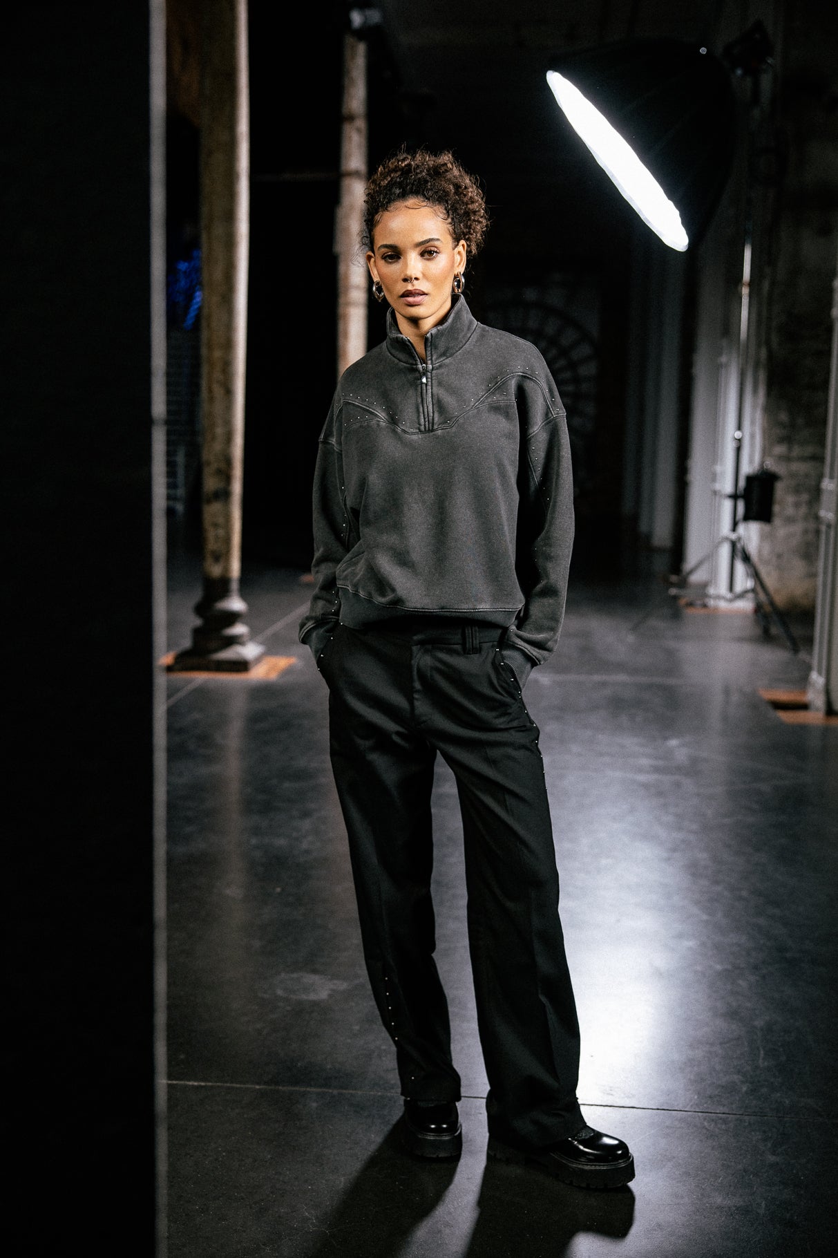 

Studded sweatshirt Women Sol Studs grey | Freeman T. Porter