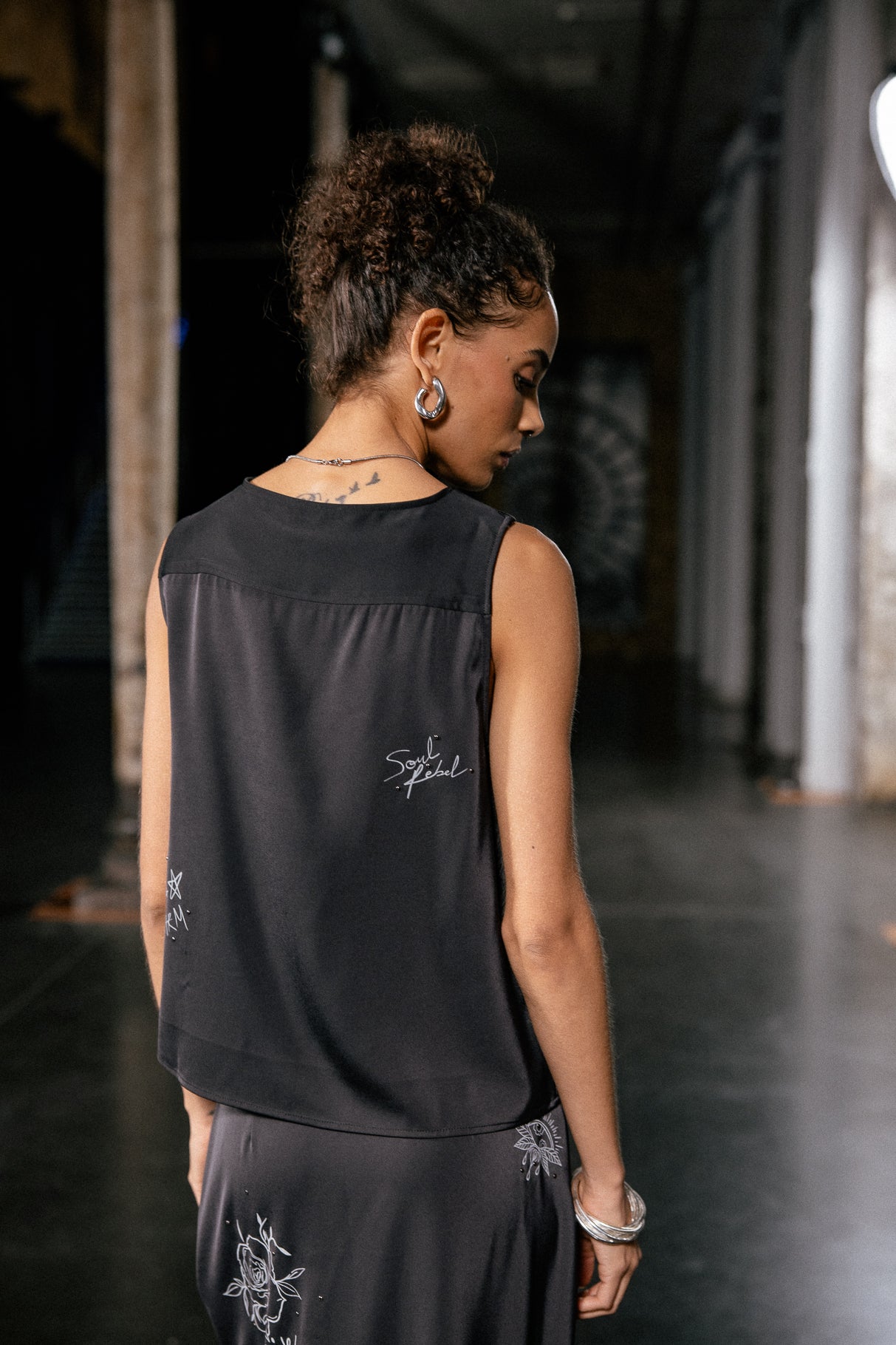 

Asymmetric satin top Women Topik Symbol black | Freeman T. Porter