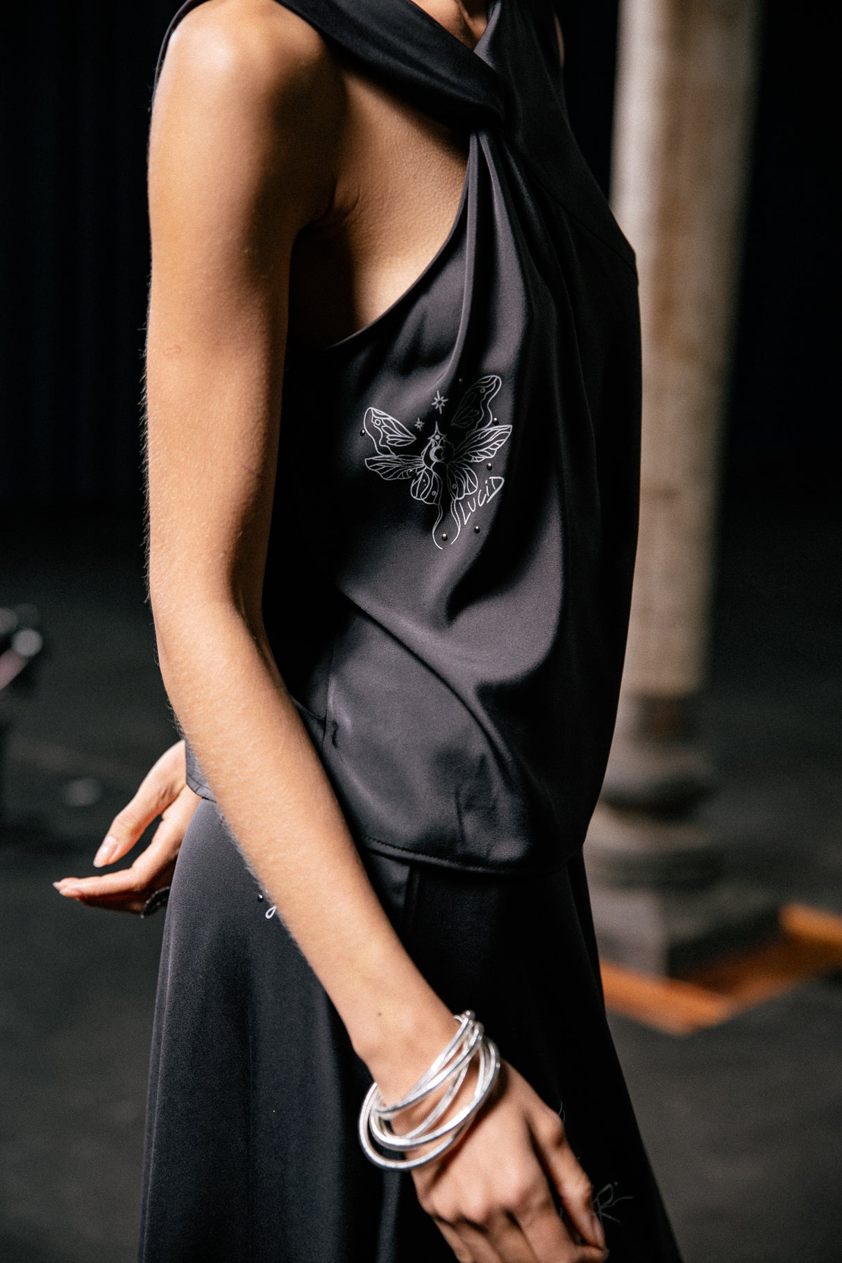 

Asymmetric satin top Women Topik Symbol black | Freeman T. Porter