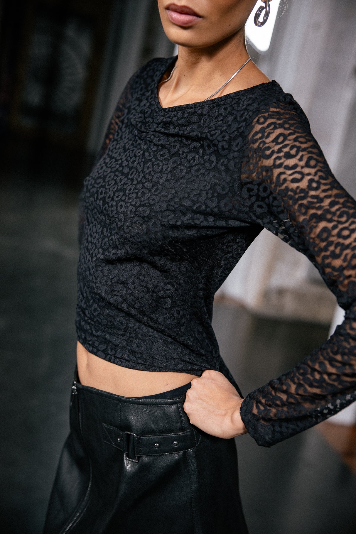 
              

Fitted lace T-shirt Women Tanzy Leo Lace black | Freeman T. Porter
            