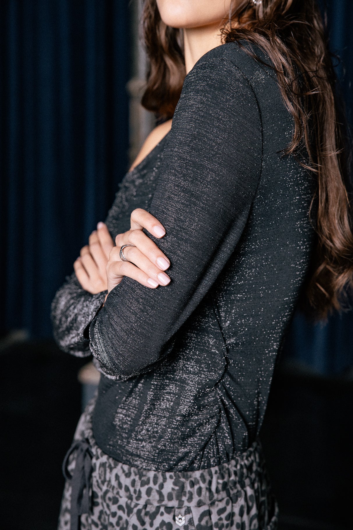 

Asymmetric T-Shirt Women Titcha Shiny silver black | Freeman T. Porter