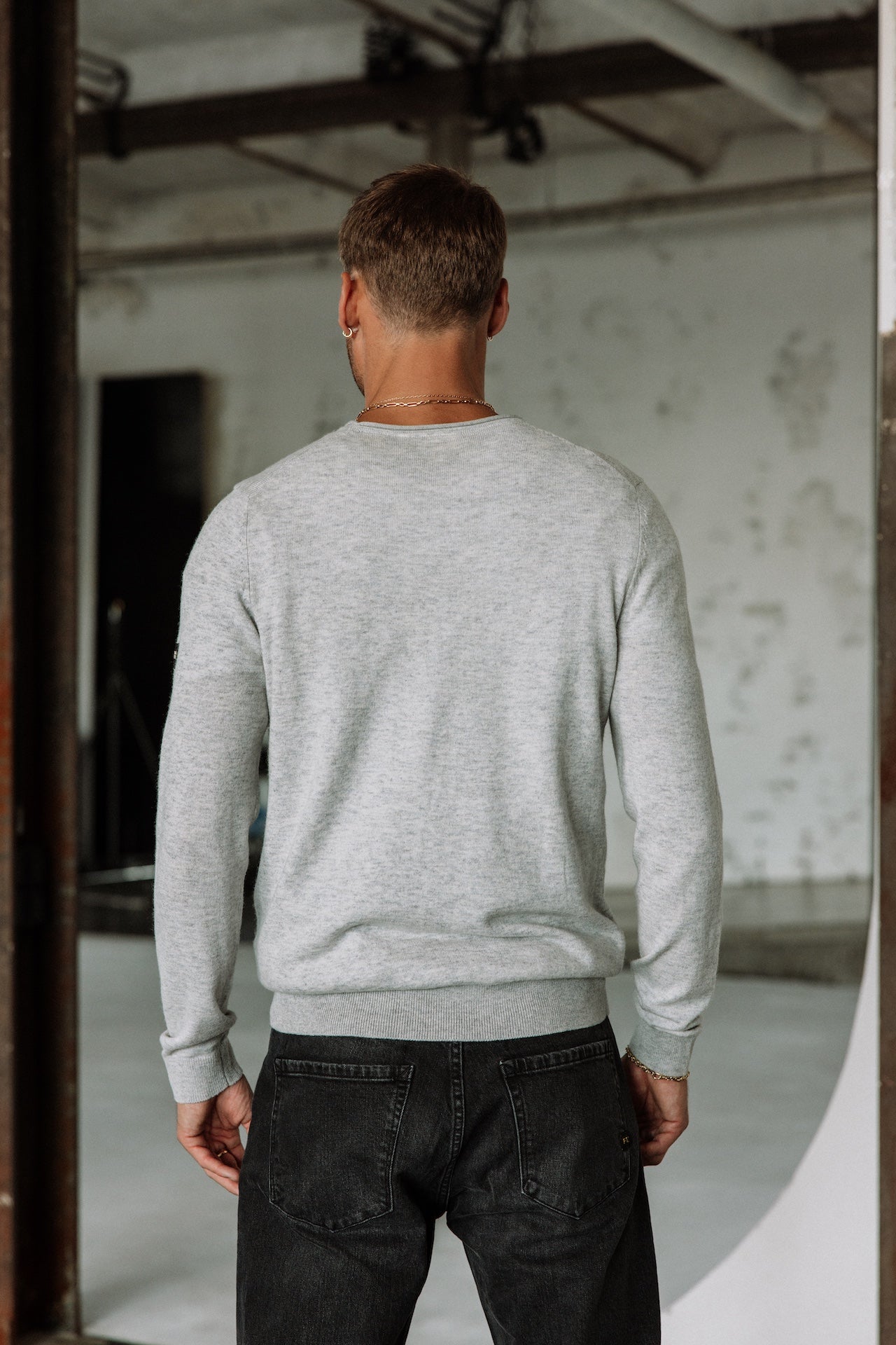 

Pull col rond Homme Sonny Macau melanged grey | Freeman T. Porter