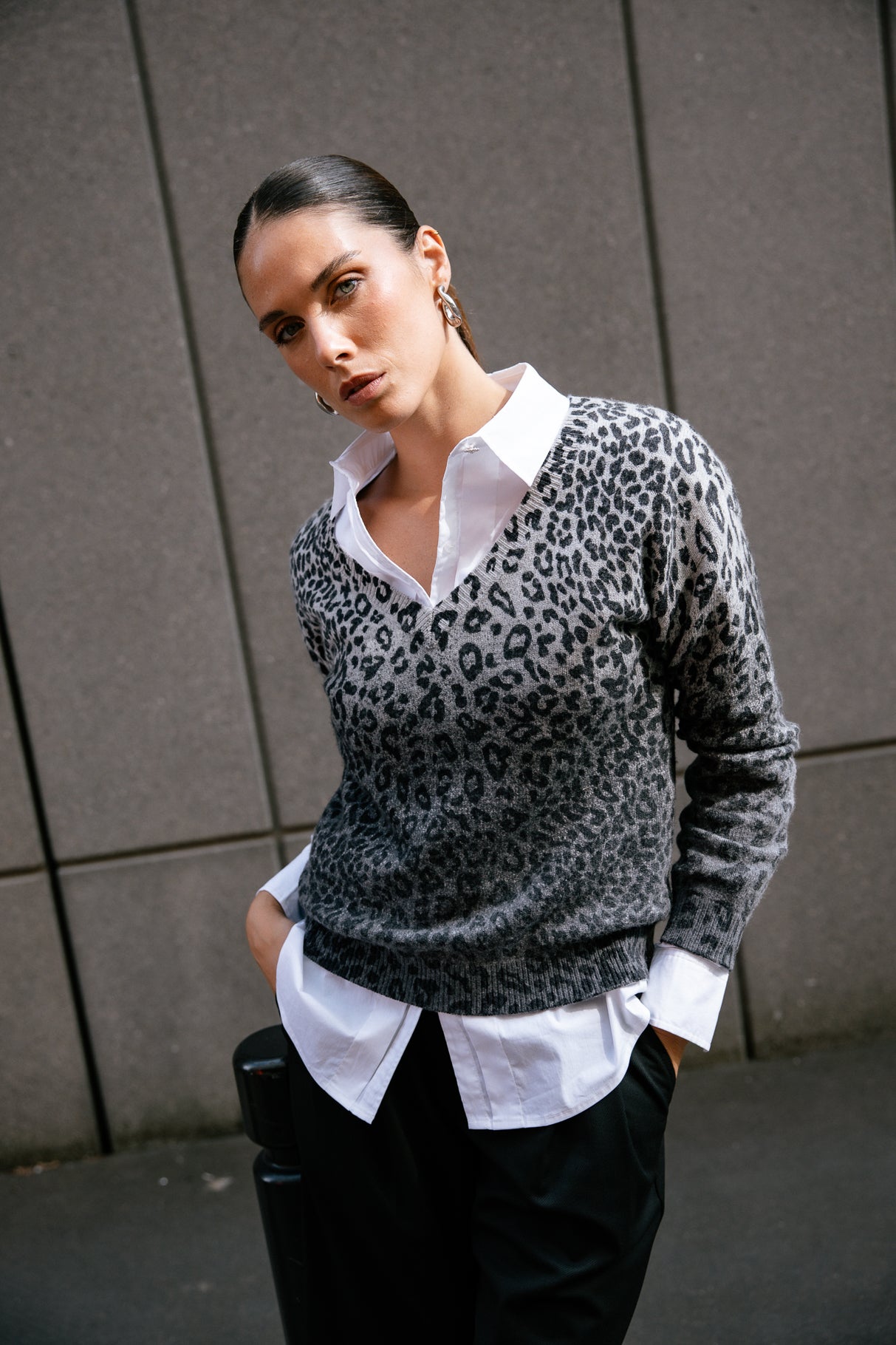 

Pull imprimé léopard Frau Parina Deep Dye Leo medium grey | Freeman T. Porter