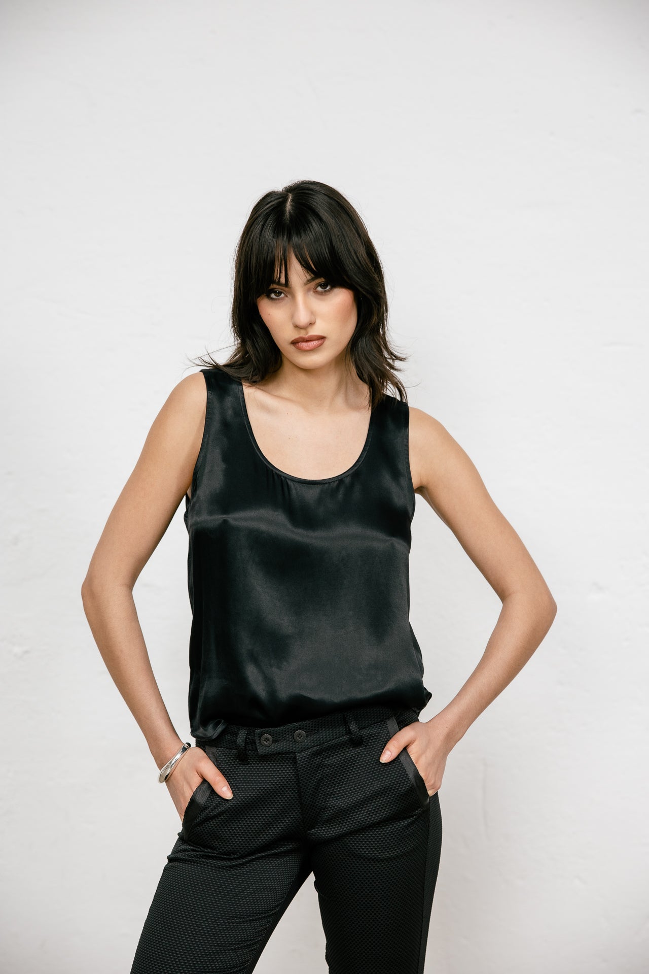 
              

Top sans manche Femme Dulcia Silk black | Freeman T. Porter
            