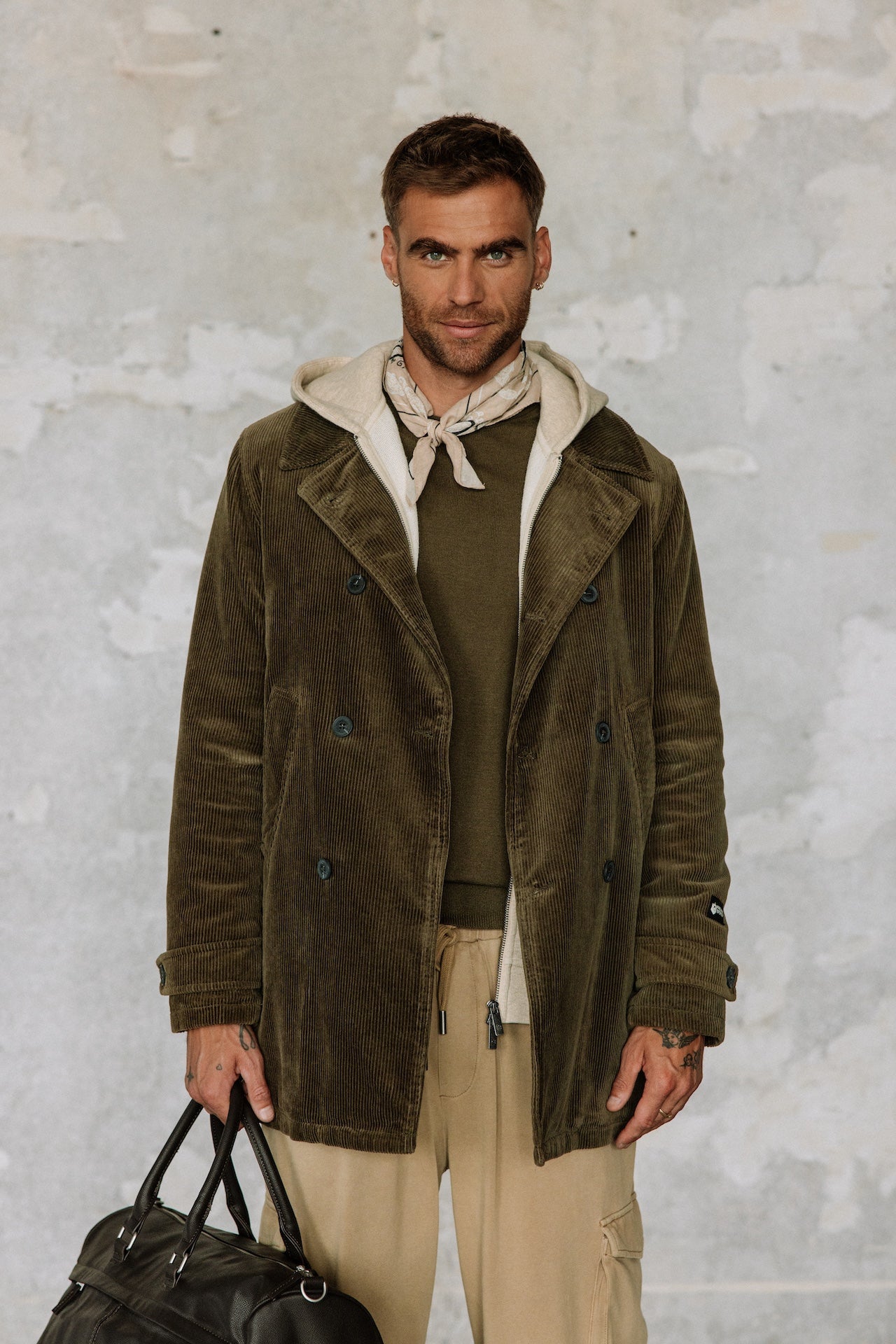 
              

Manteau en velours Homme Daril Big Corduroy olive night | Freeman T. Porter
            